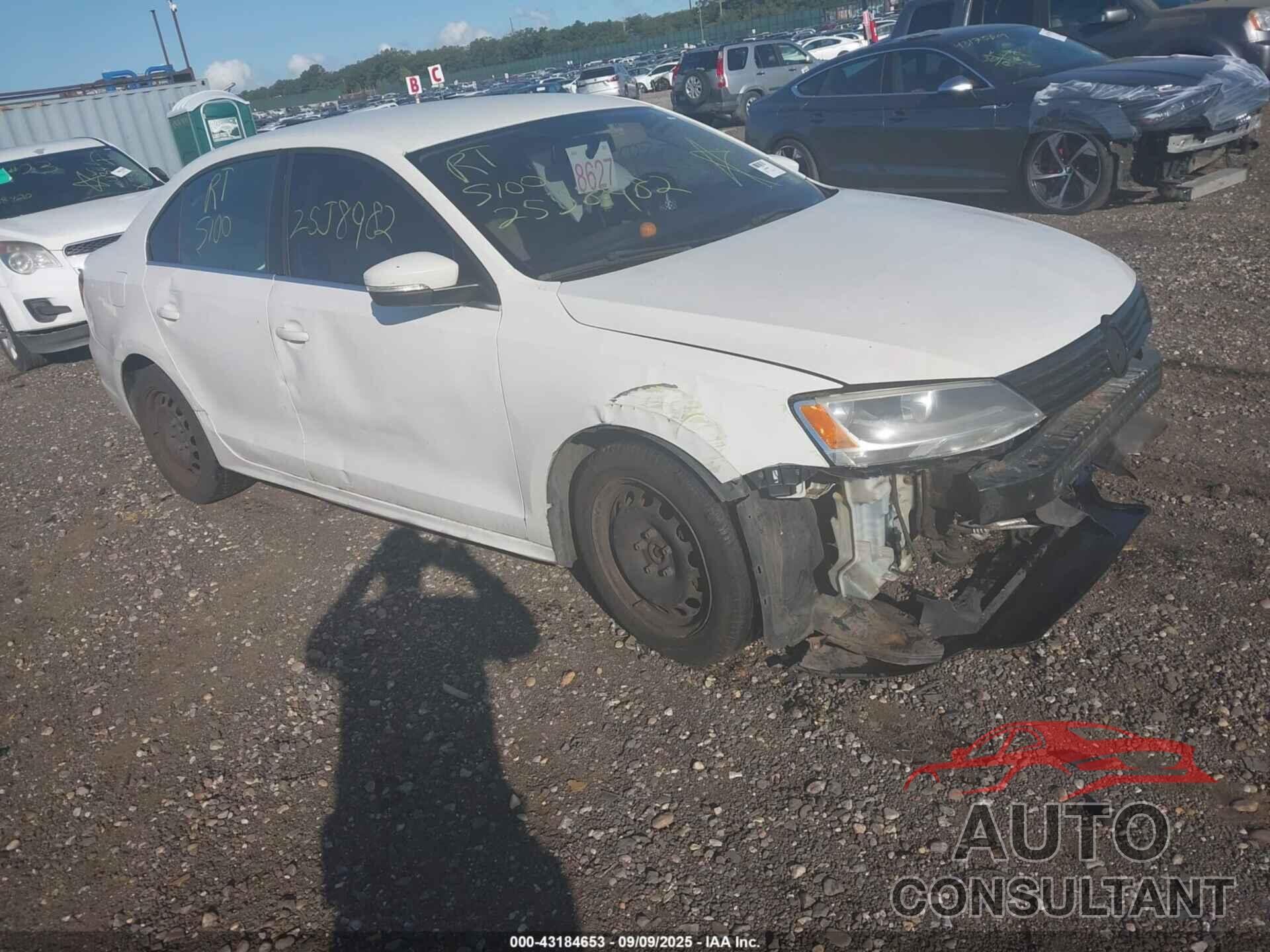 VOLKSWAGEN JETTA 2013 - 3VWDP7AJ2DM218986