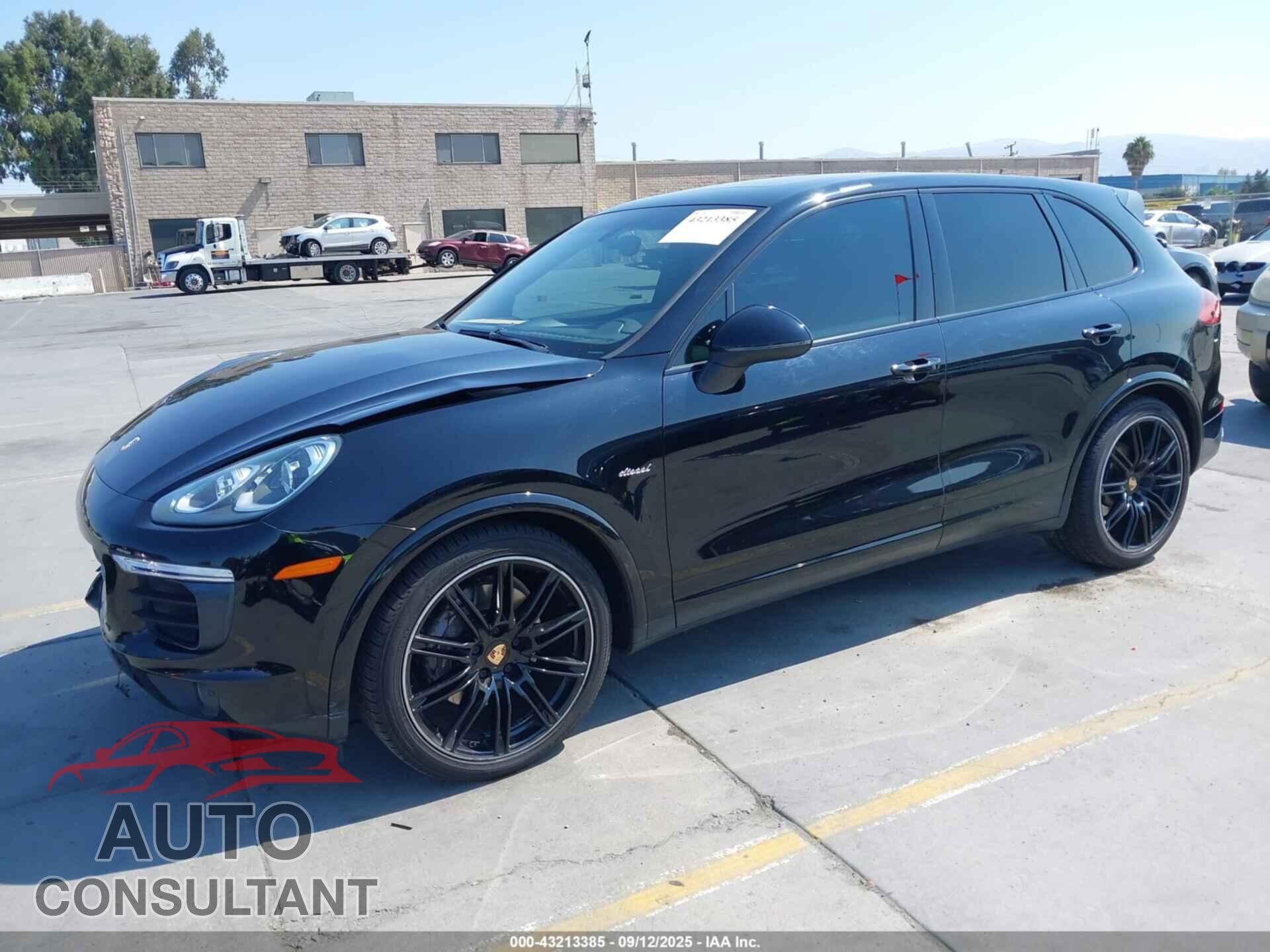 PORSCHE CAYENNE 2016 - WP1AF2A22GKA41726
