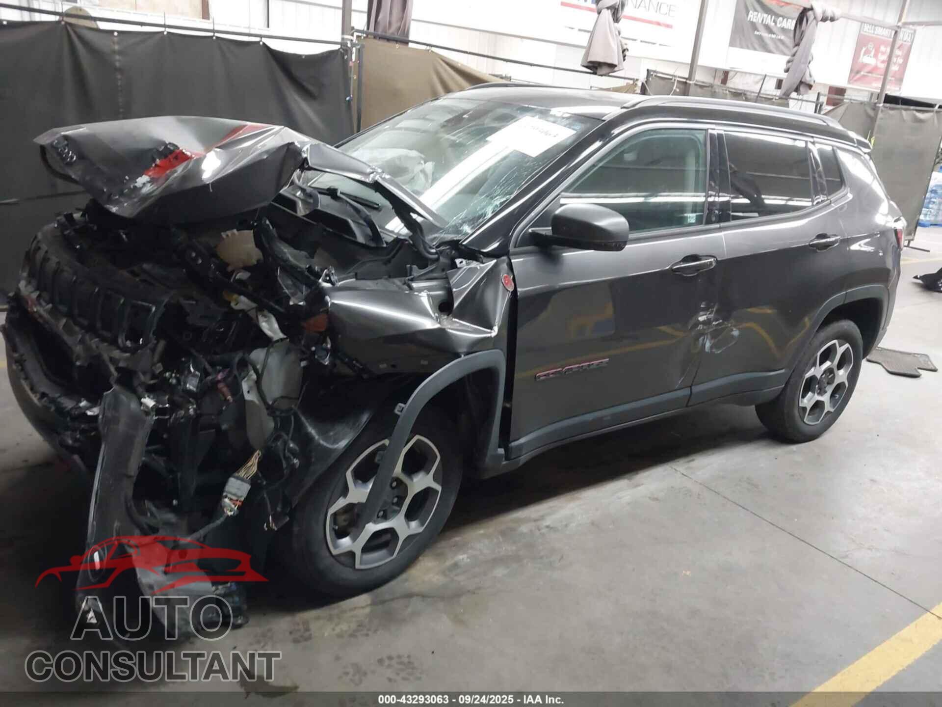 JEEP COMPASS 2022 - 3C4NJDDB1NT157519