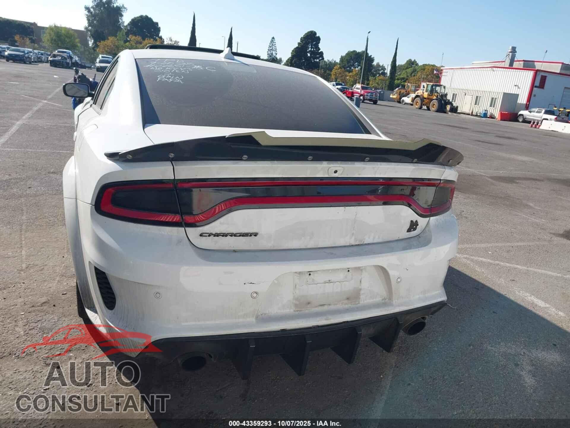 DODGE CHARGER 2023 - 2C3CDXGJ2PH519666