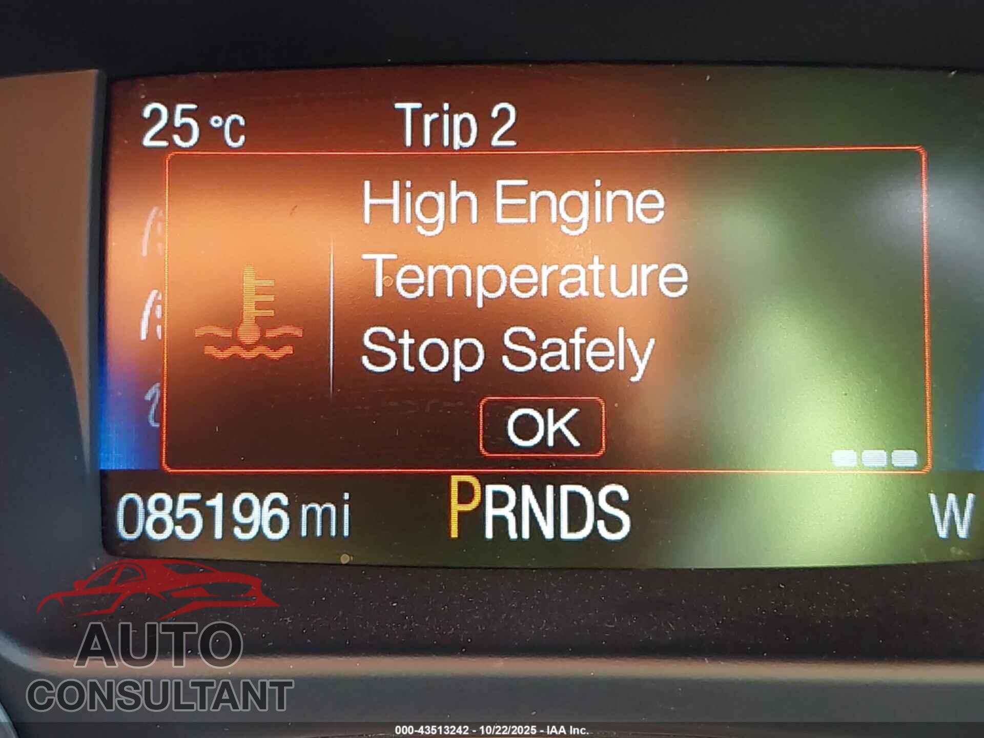 FORD ESCAPE 2017 - 1FMCU9G90HUB57750