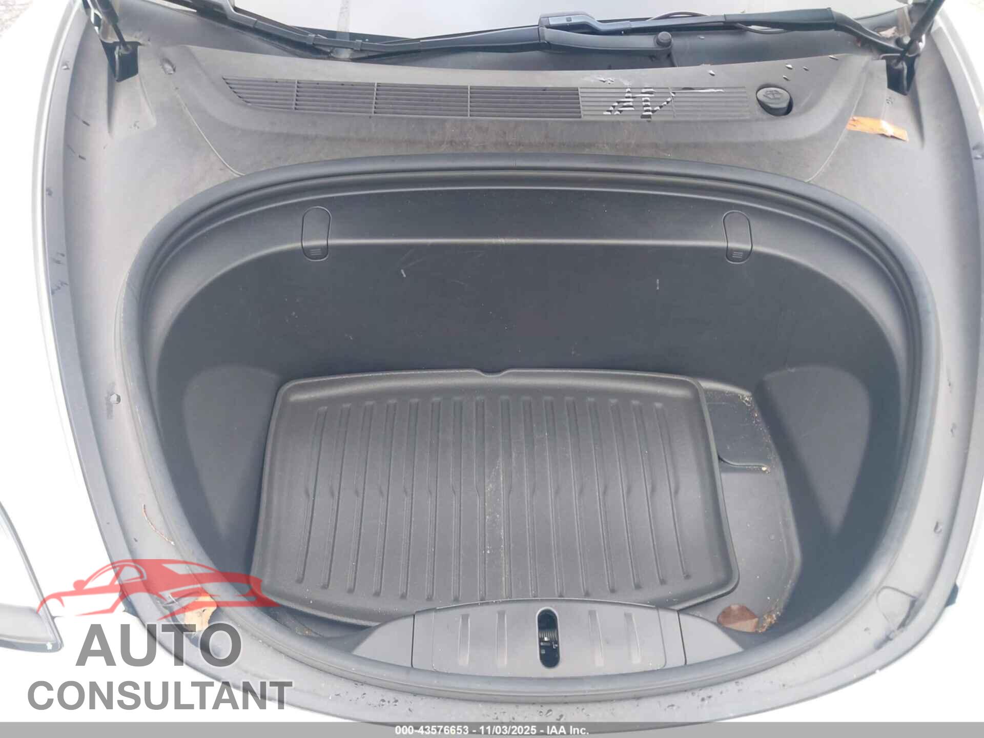 TESLA MODEL 3 2019 - 5YJ3E1EB9KF493972