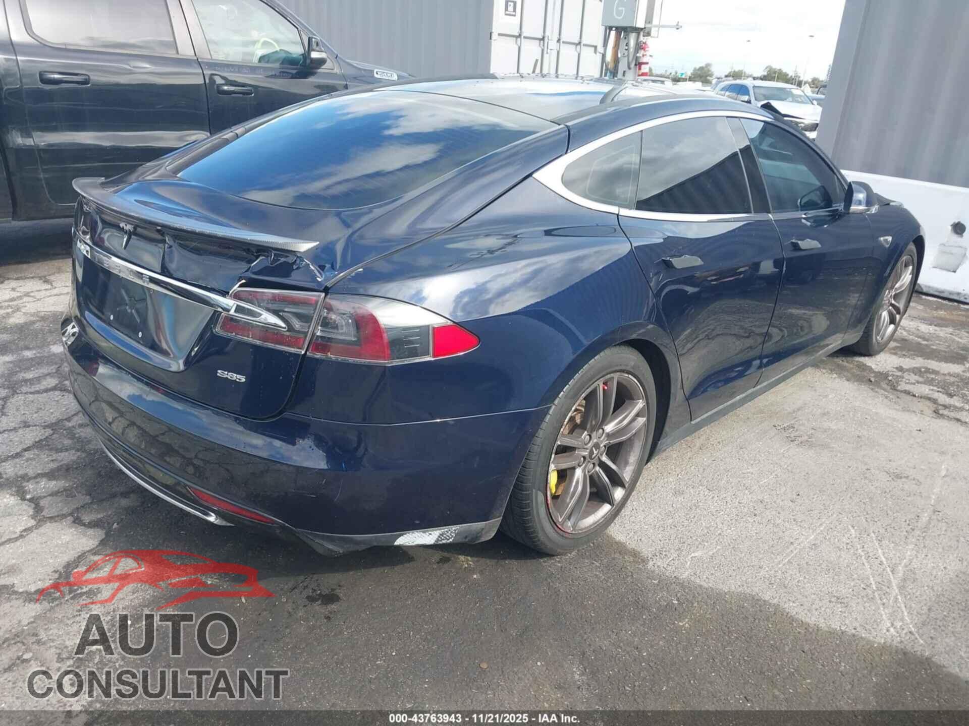TESLA MODEL S 2013 - 5YJSA1DNXDFP06014