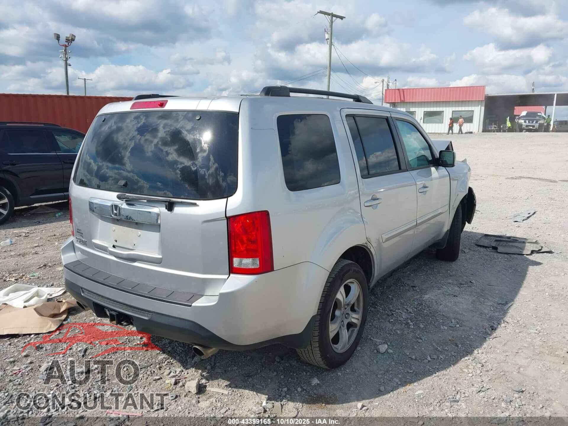 HONDA PILOT 2014 - 5FNYF3H49EB022954