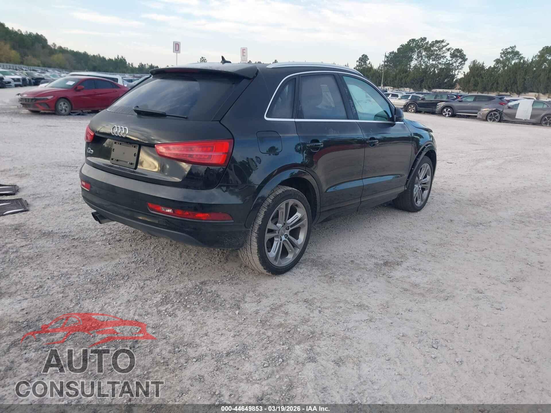 AUDI Q3 2016 - WA1BFCFS5GR014784