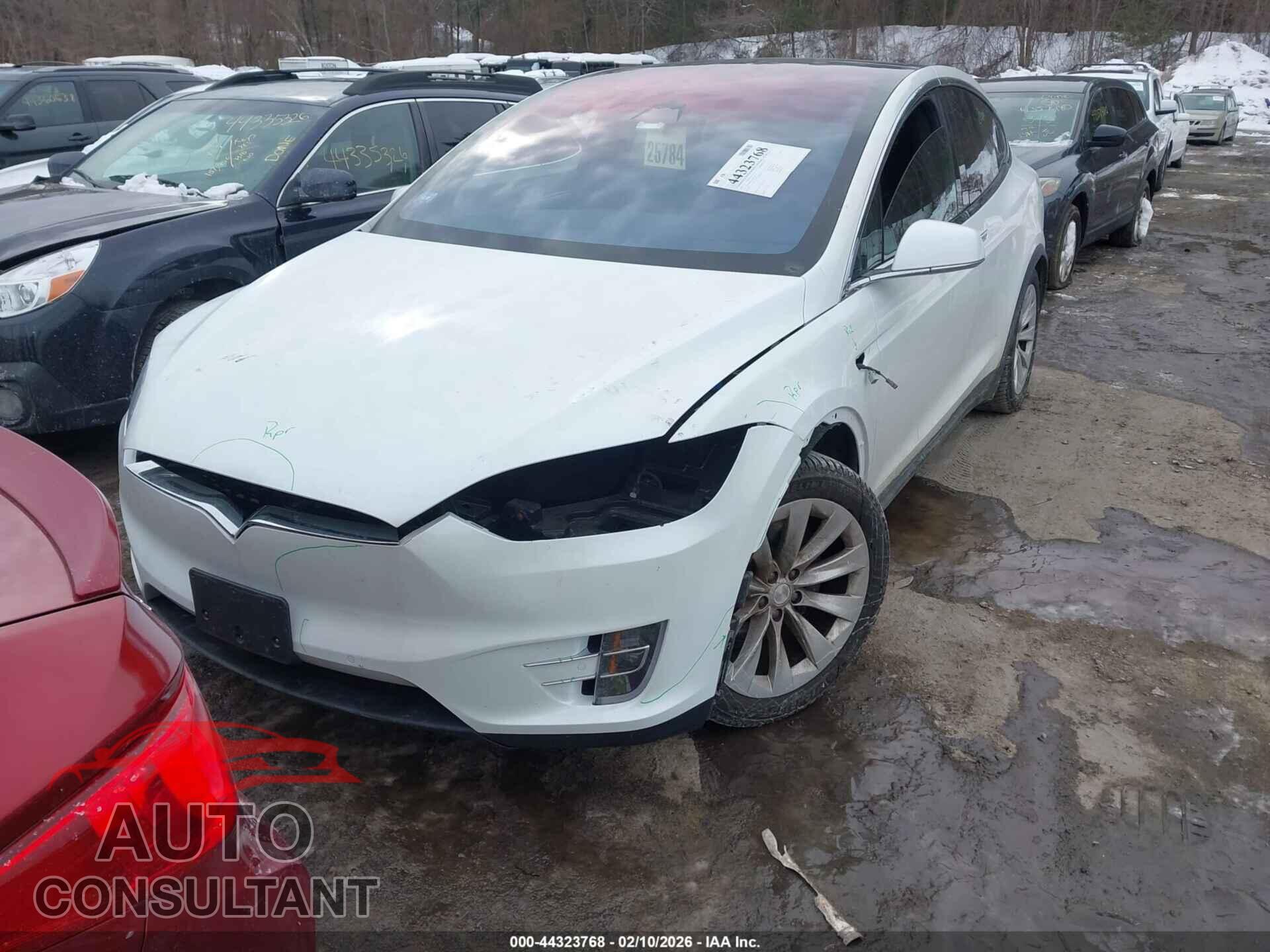 TESLA MODEL X 2017 - 5YJXCBE21HF057705