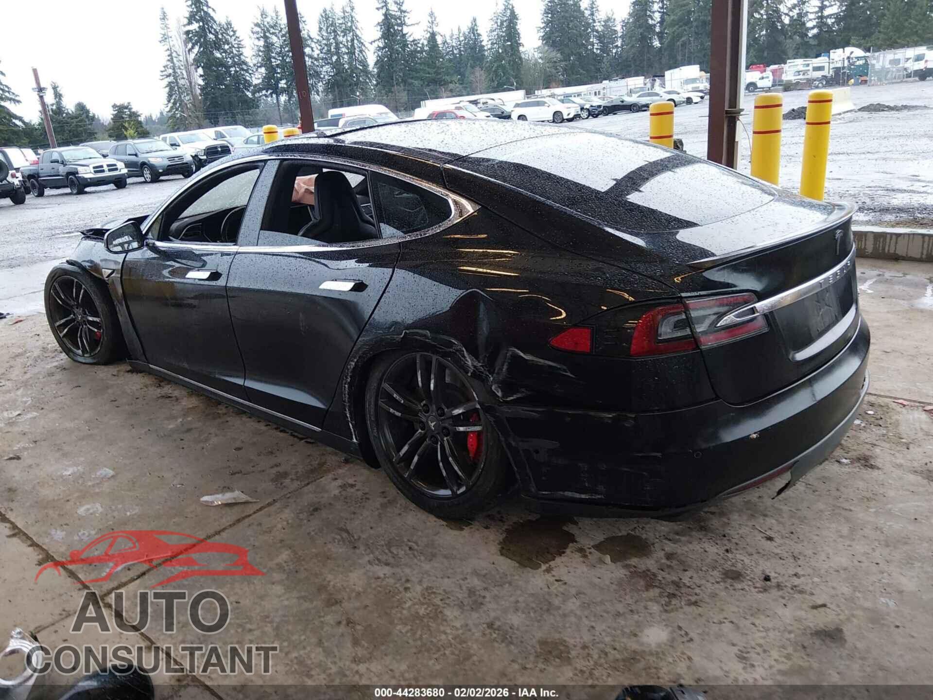 TESLA MODEL S 2016 - 5YJSA1E41GF130162