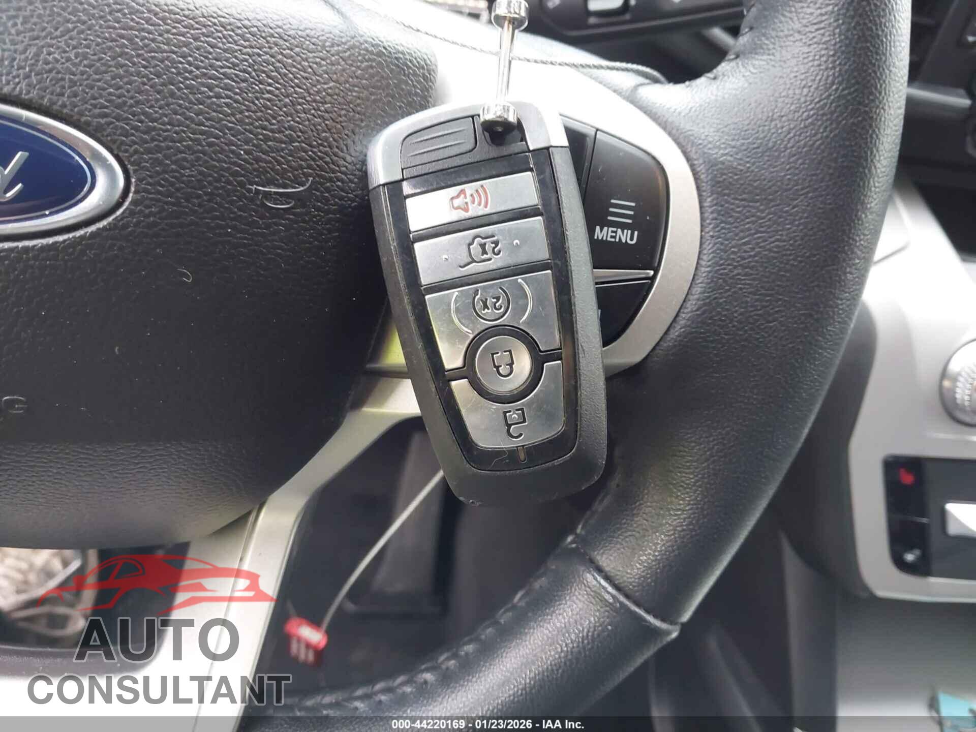 FORD EXPLORER 2023 - 1FMSK7DH7PGB30575