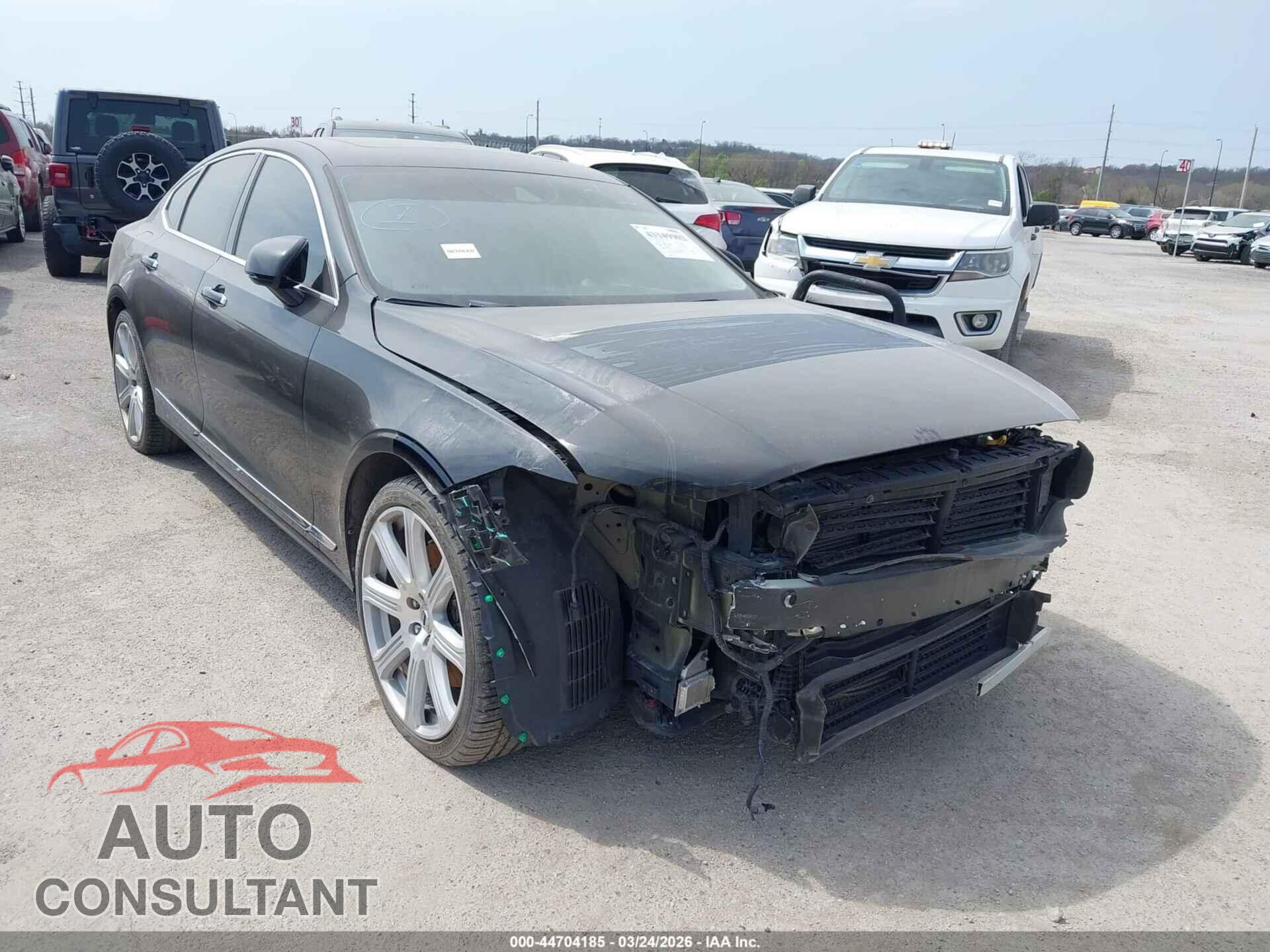 VOLVO S90 2017 - YV1A22ML2H1001987