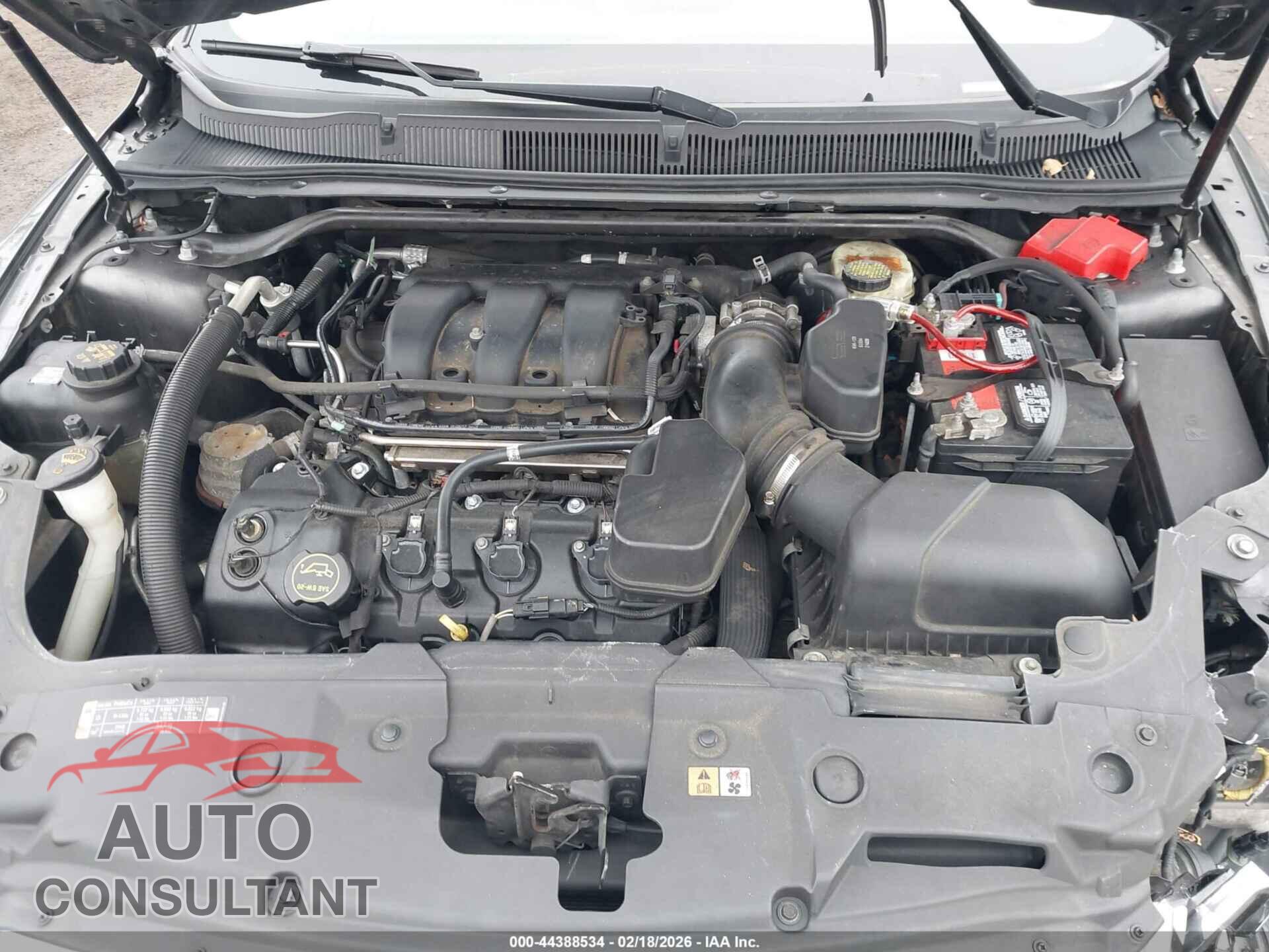 FORD TAURUS 2017 - 1FAHP2D86HG116581
