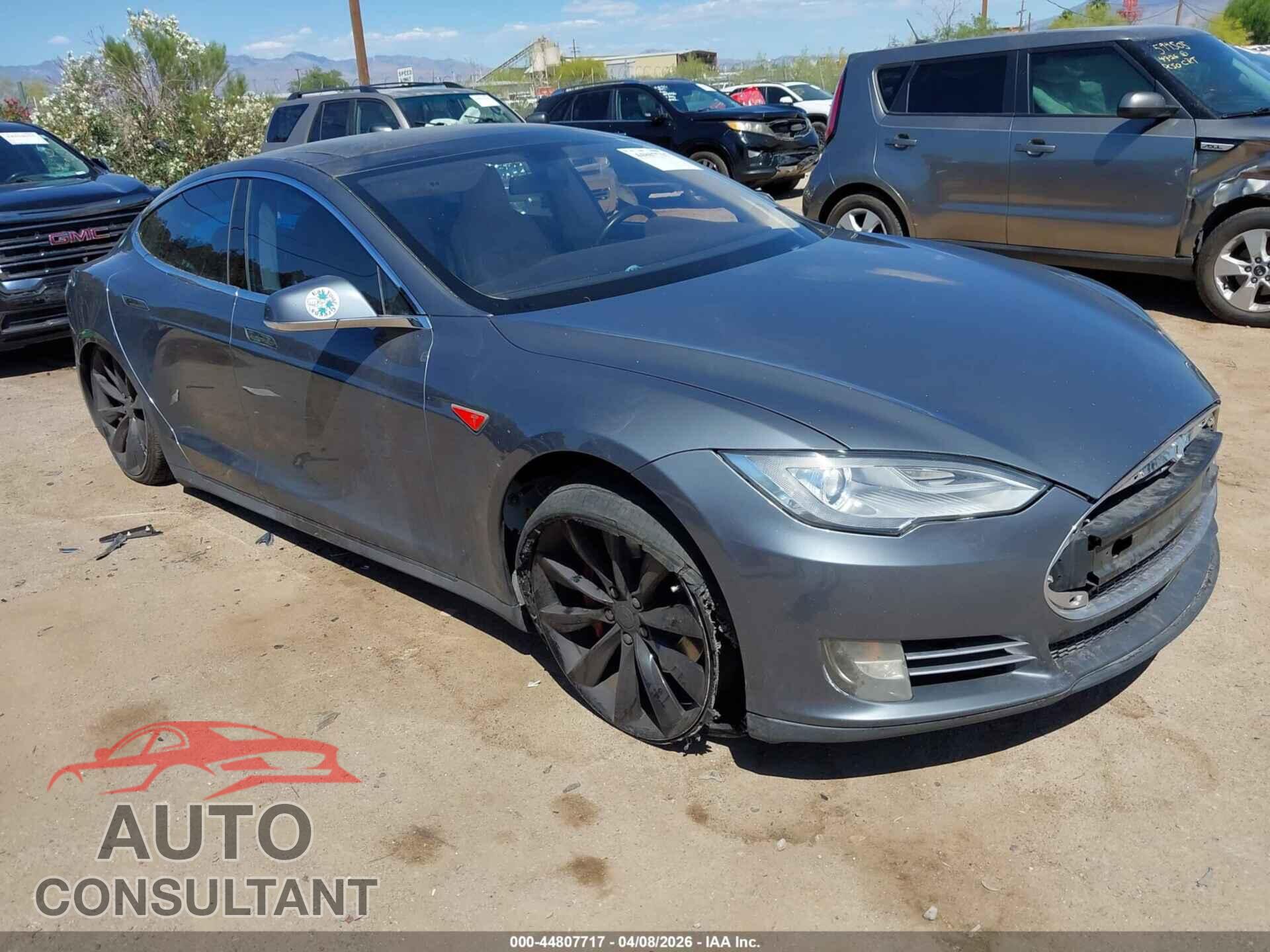 TESLA MODEL S 2013 - 5YJSA1BG2DFP08330