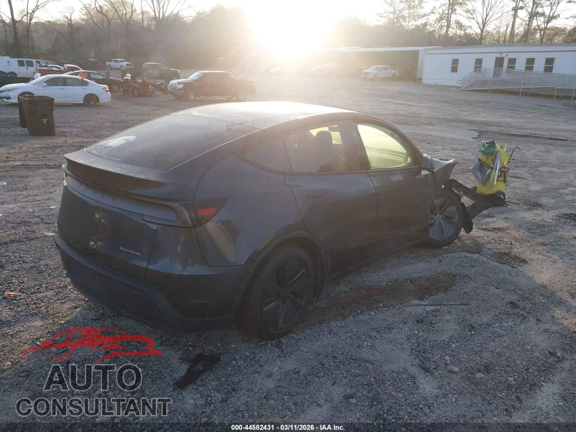 TESLA MODEL Y 2026 - 7SAYGDEEXTA409753