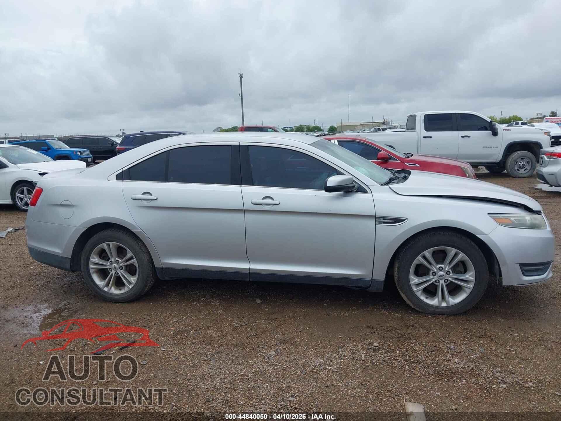FORD TAURUS 2013 - 1FAHP2E86DG183996