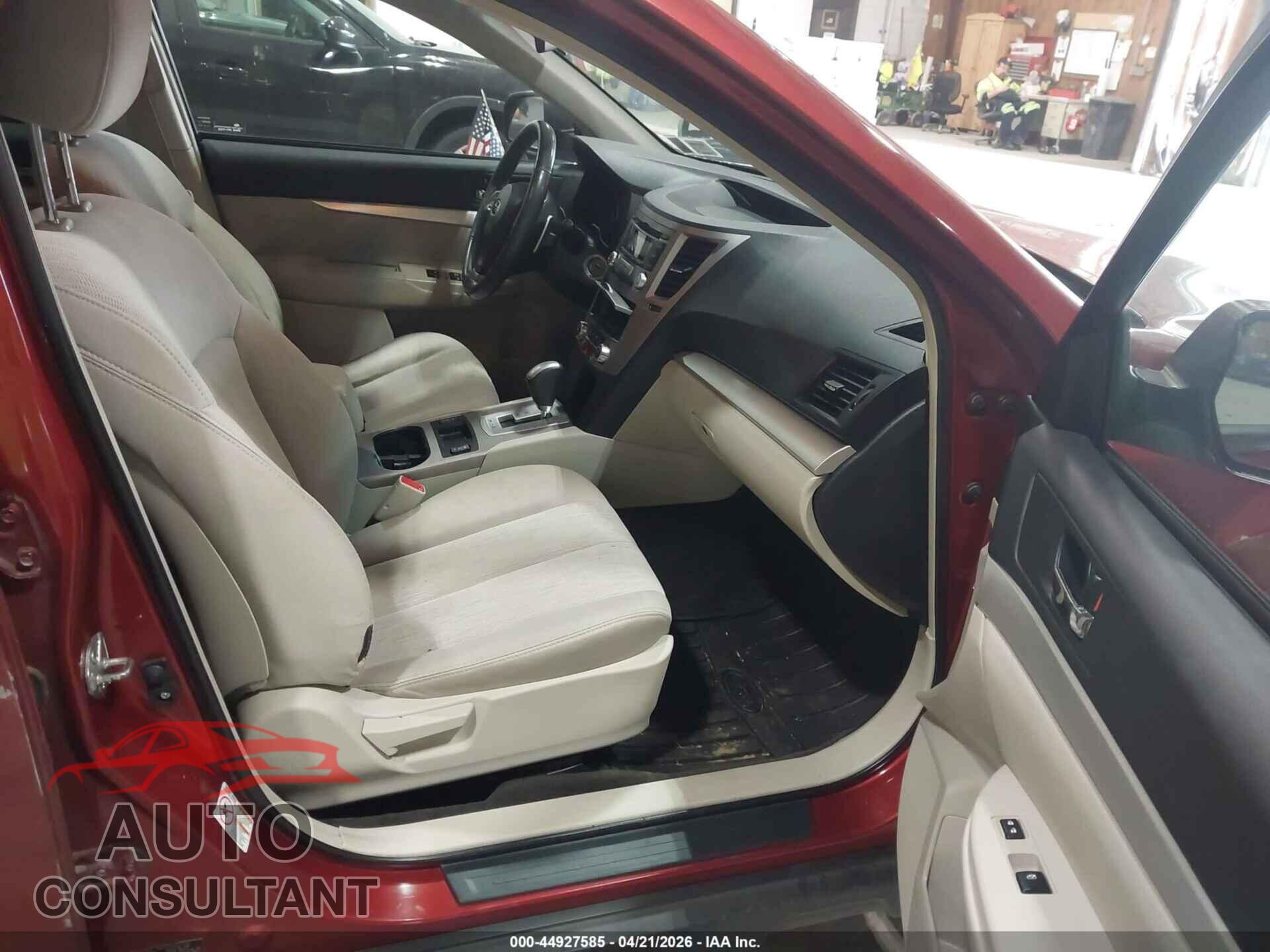 SUBARU OUTBACK 2013 - 4S4BRBCC3D3301300