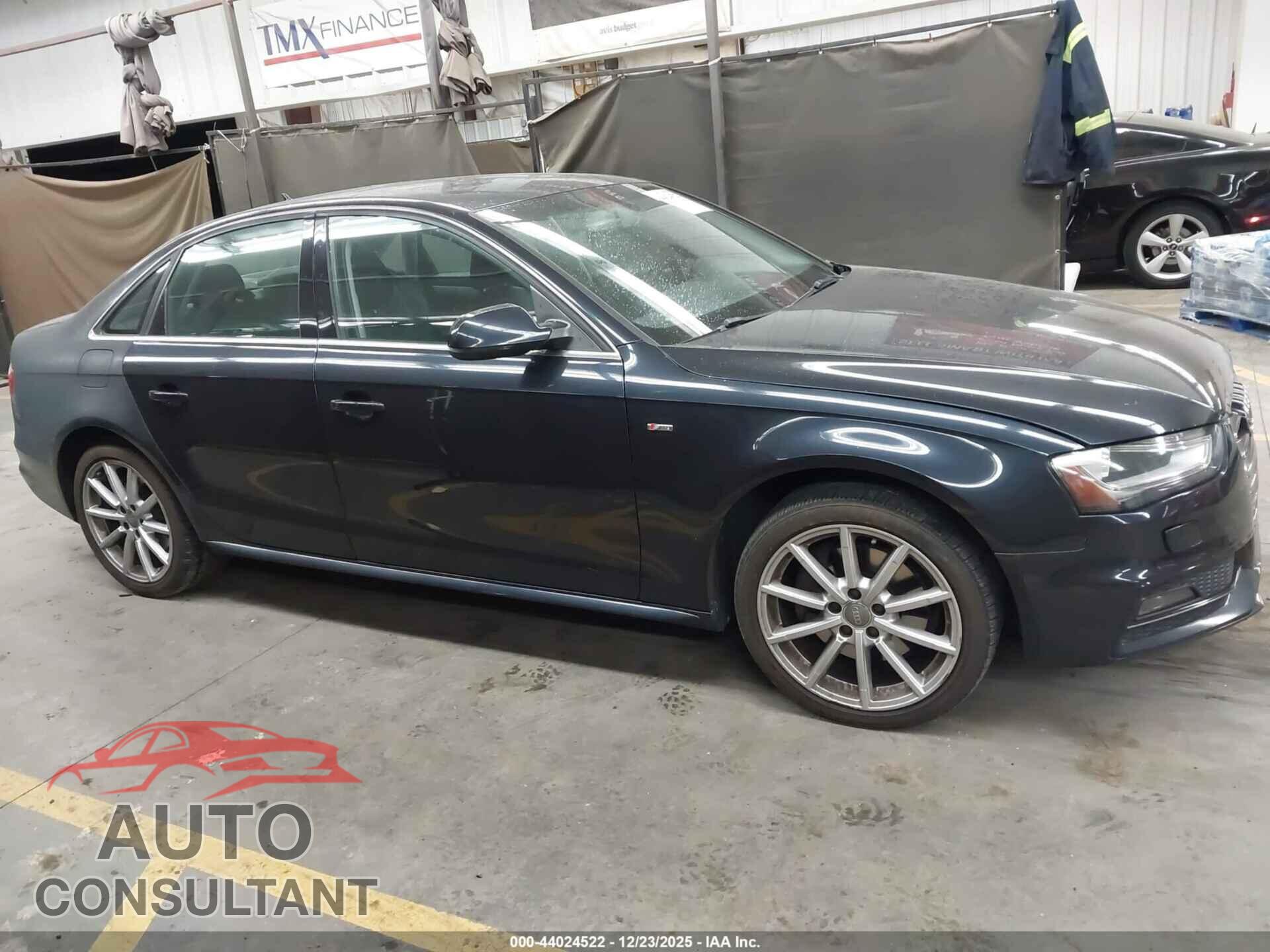 AUDI A4 2014 - WAUFFAFL6EN007221