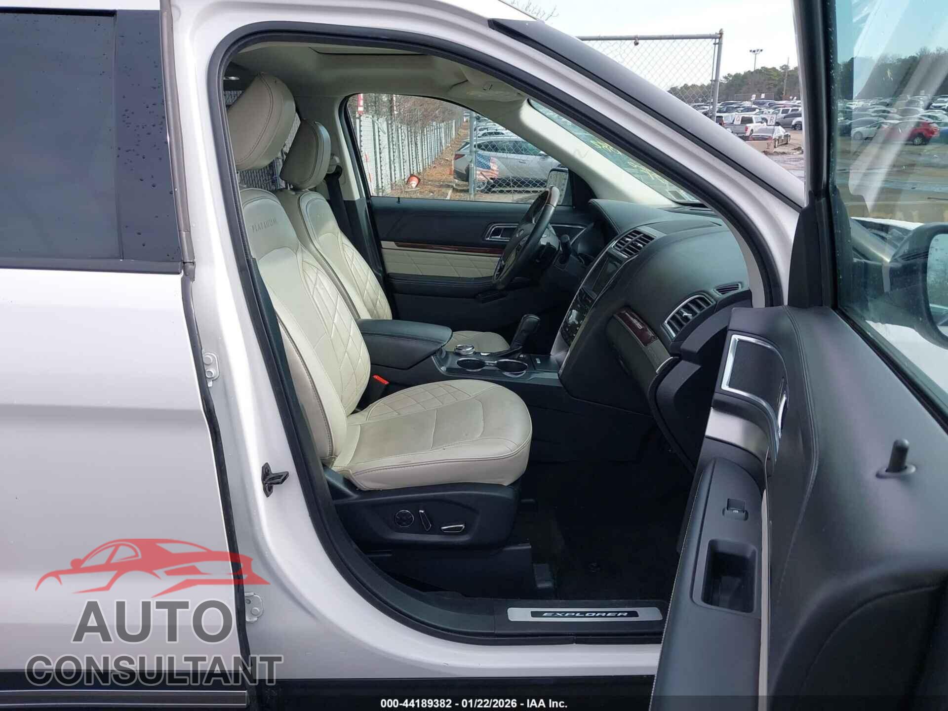 FORD EXPLORER 2018 - 1FM5K8HT5JGA38826
