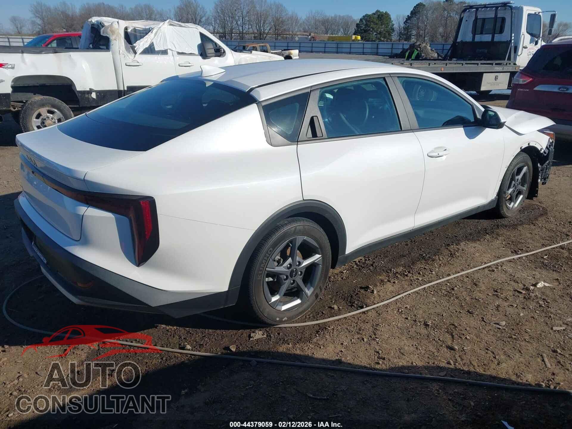 KIA K4 2025 - 3KPFT4DE2SE019271