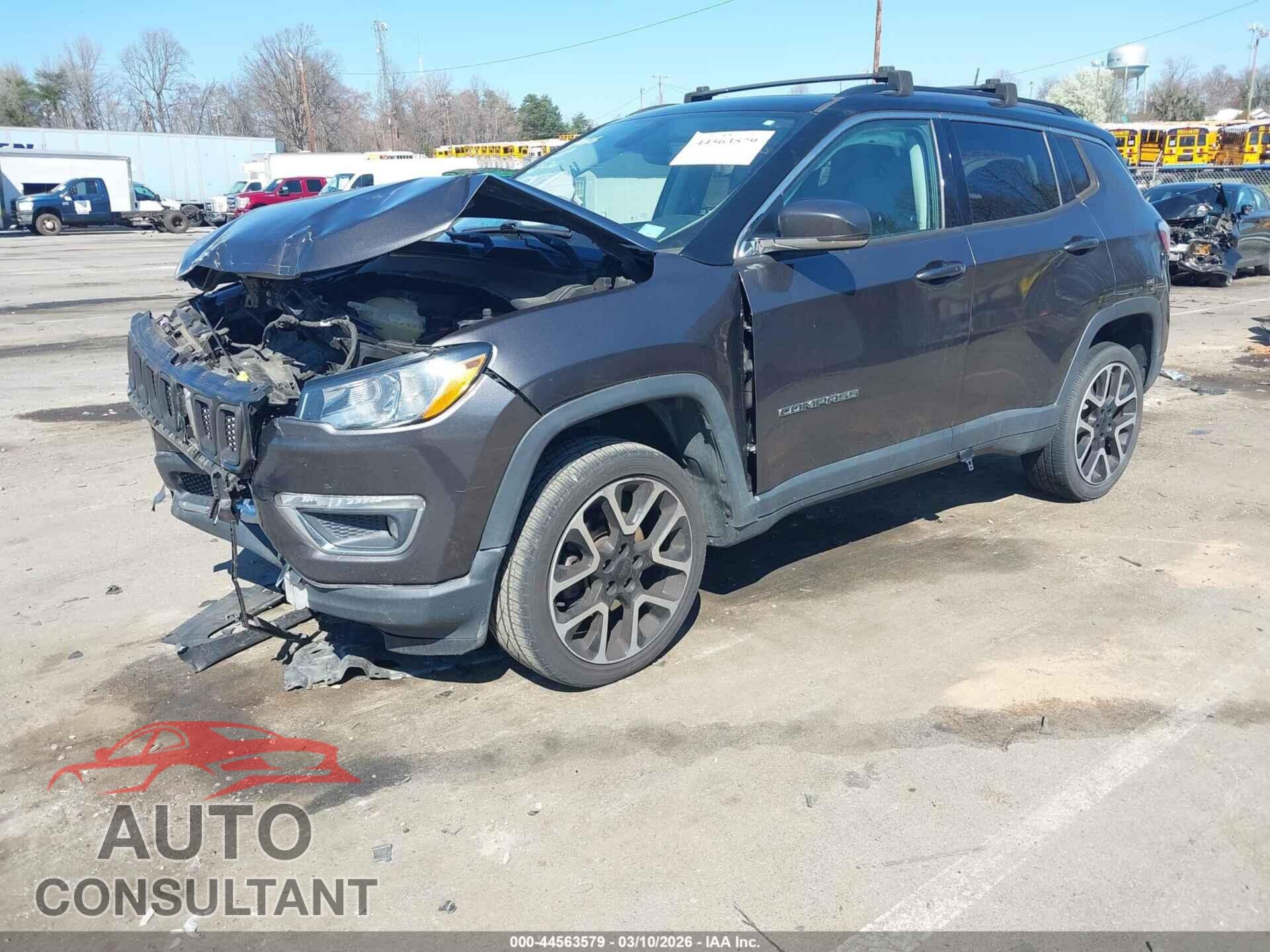 JEEP COMPASS 2018 - 3C4NJDCB2JT484796