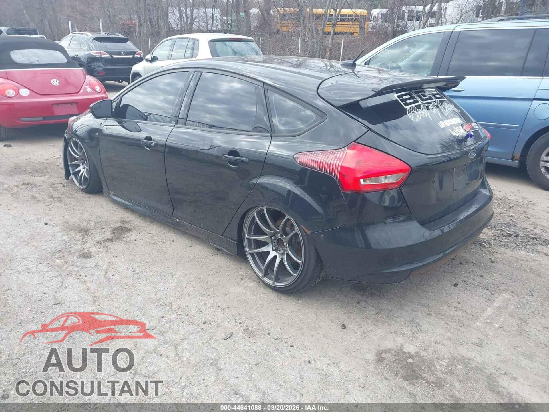 FORD FOCUS ST 2015 - 1FADP3L93FL347814
