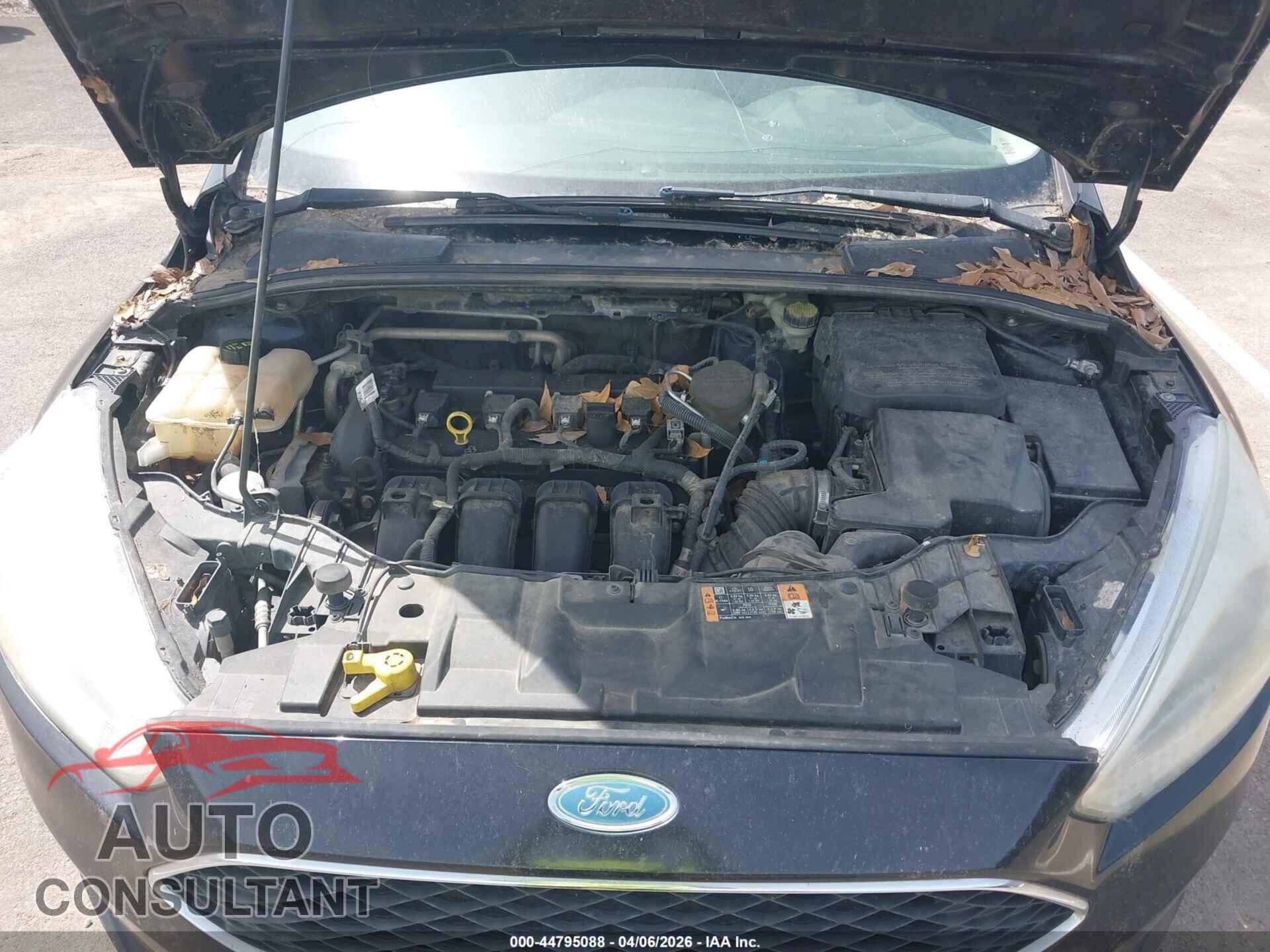 FORD FOCUS 2016 - 1FADP3F27GL247747