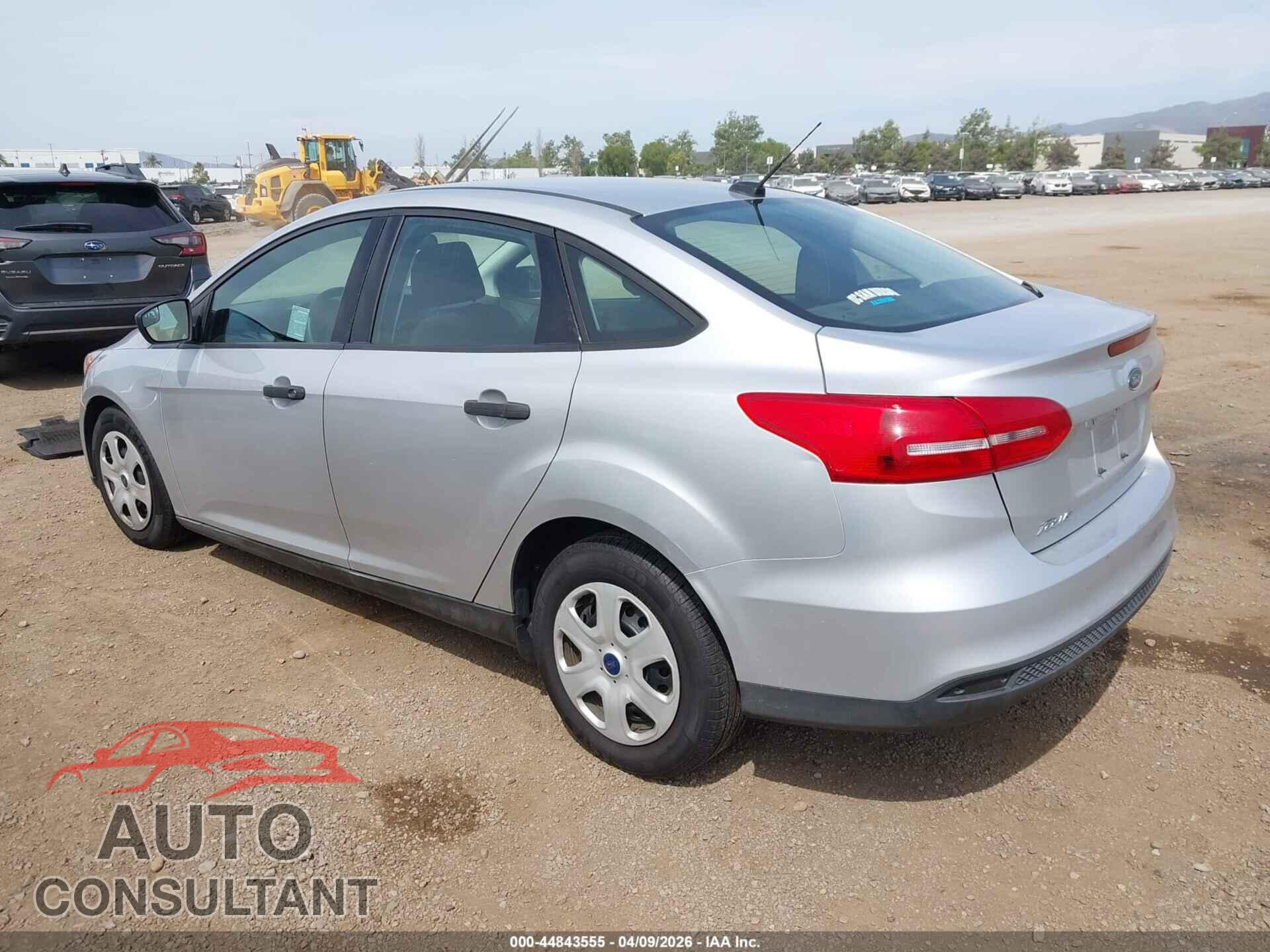FORD FOCUS 2017 - 1FADP3E28HL266990