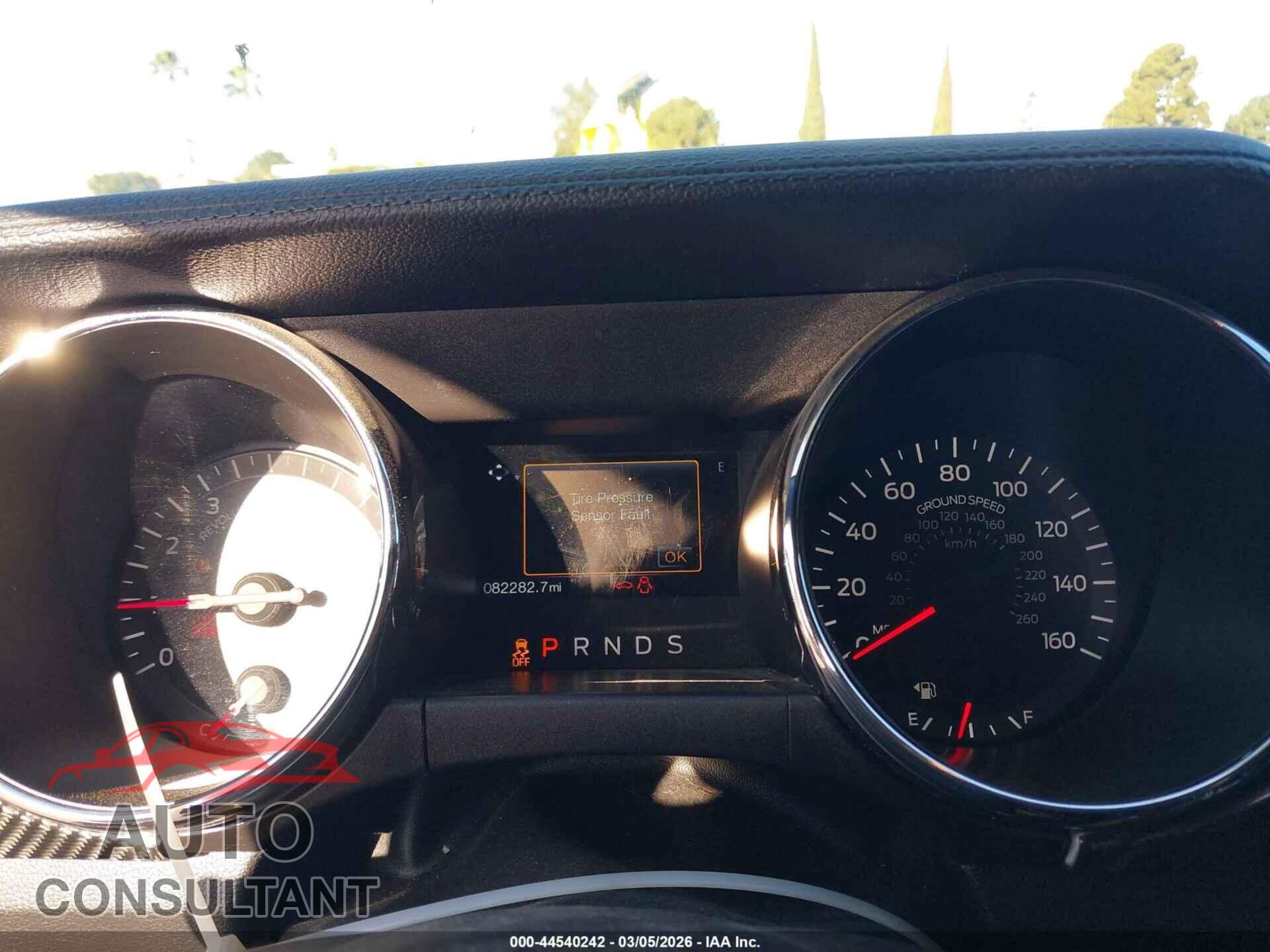 FORD MUSTANG 2015 - 1FA6P8TH6F5372305