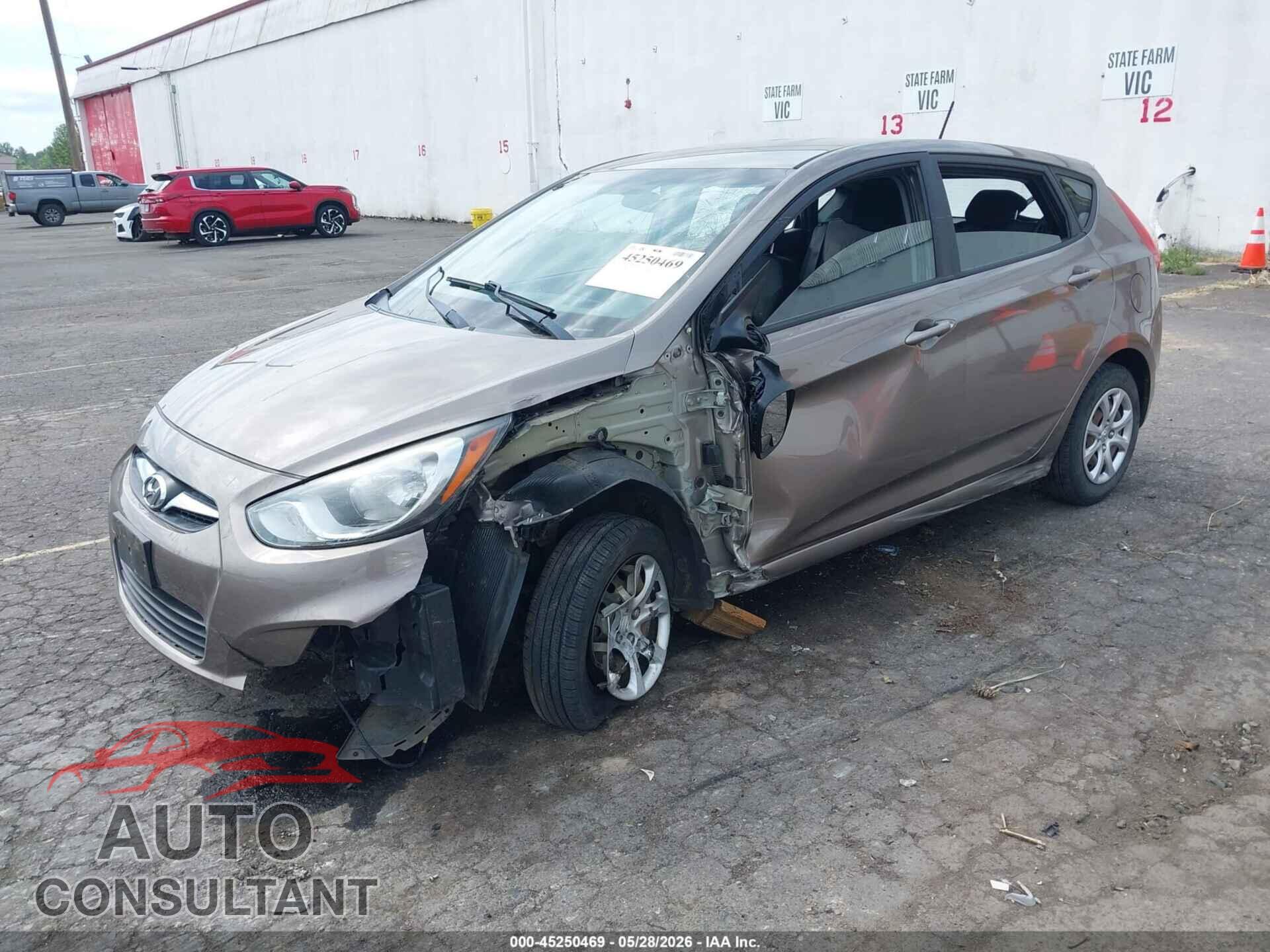 HYUNDAI ACCENT 2014 - KMHCT5AE2EU189872