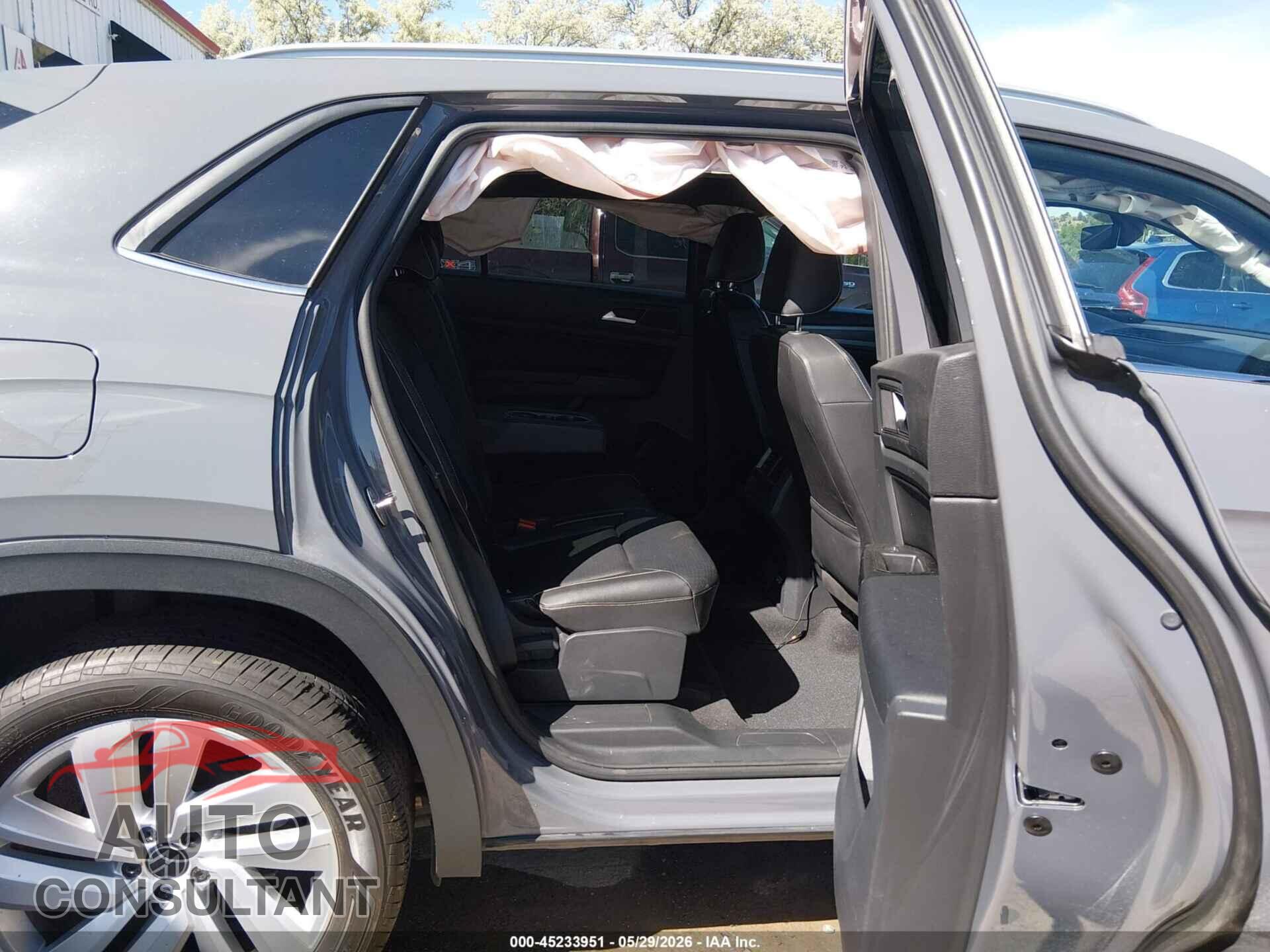 VOLKSWAGEN ATLAS CROSS SPORT 2020 - 1V21E2CA7LC217603