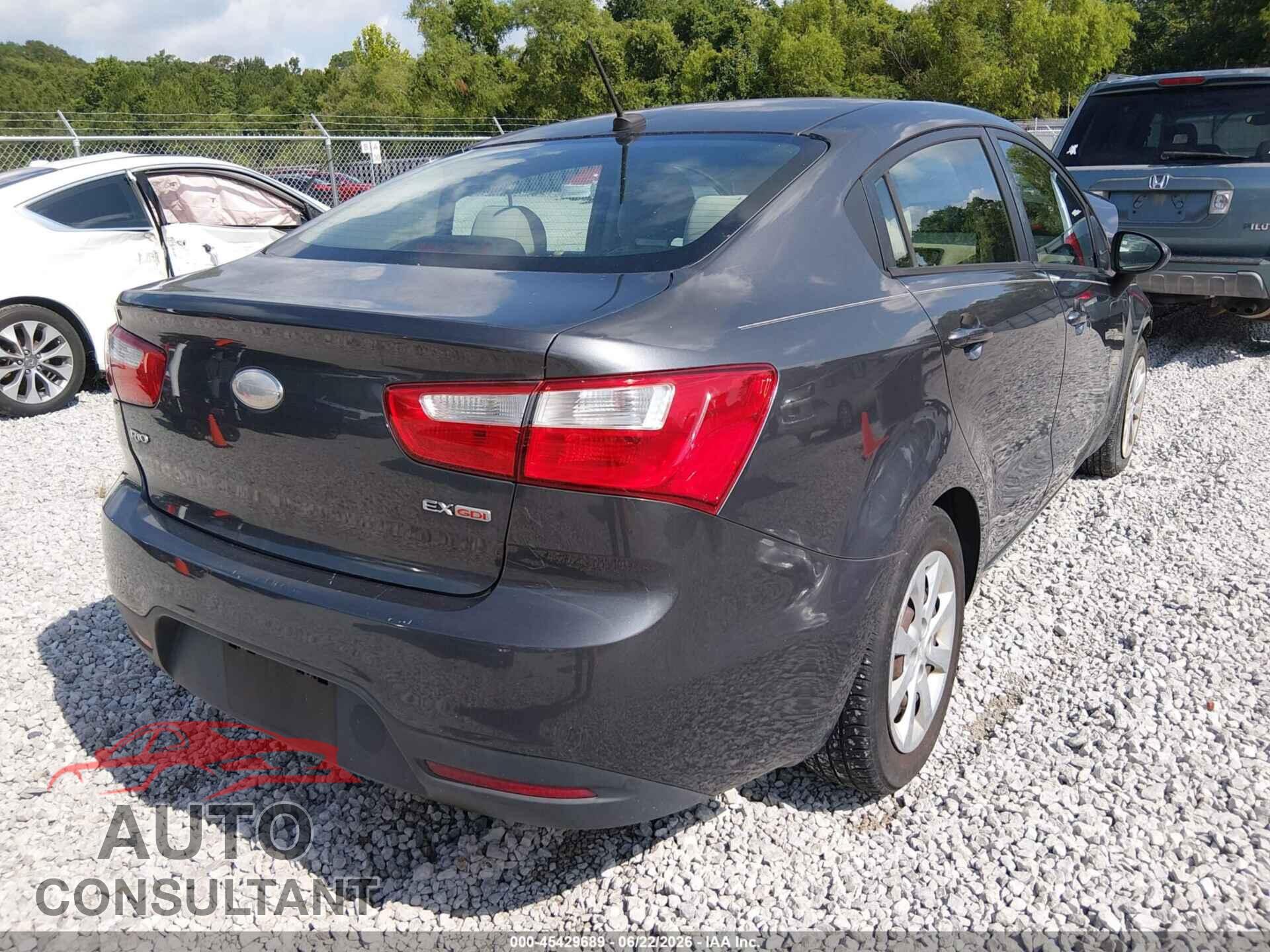 KIA RIO 2014 - KNADN4A34E6334343
