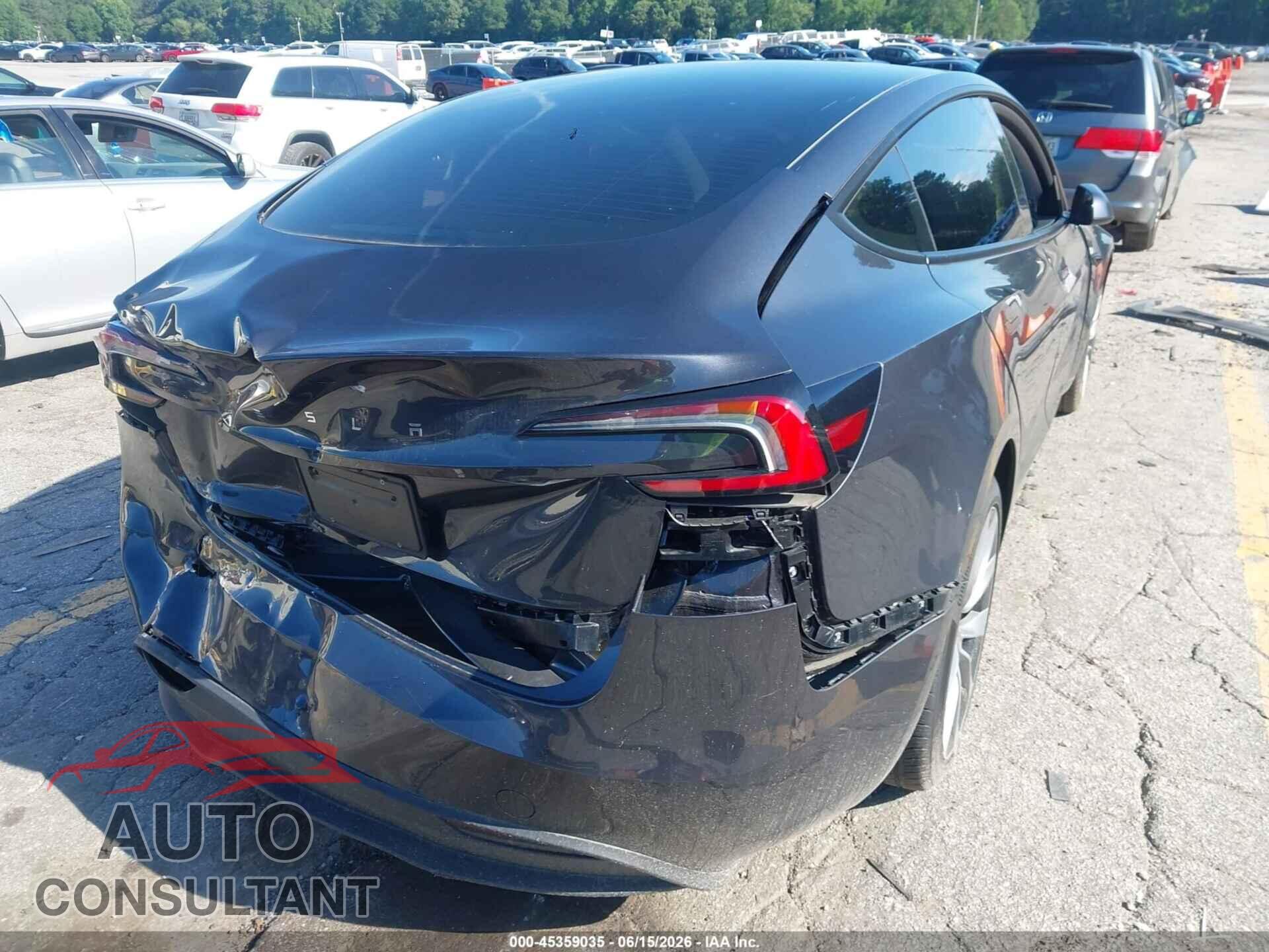 TESLA MODEL 3 2024 - 5YJ3E1EA2RF767451