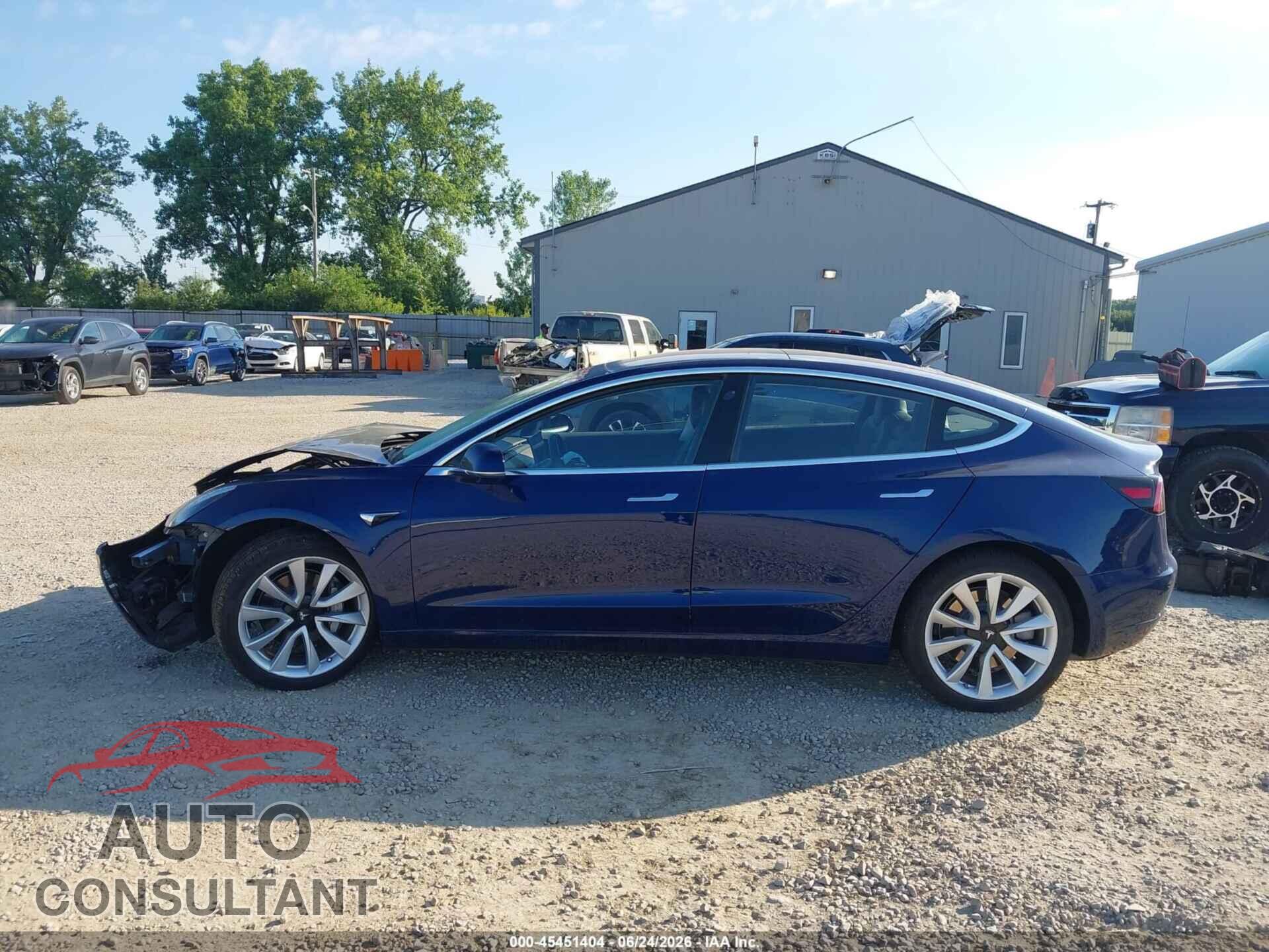 TESLA MODEL 3 2017 - 5YJ3E1EA1HF001029