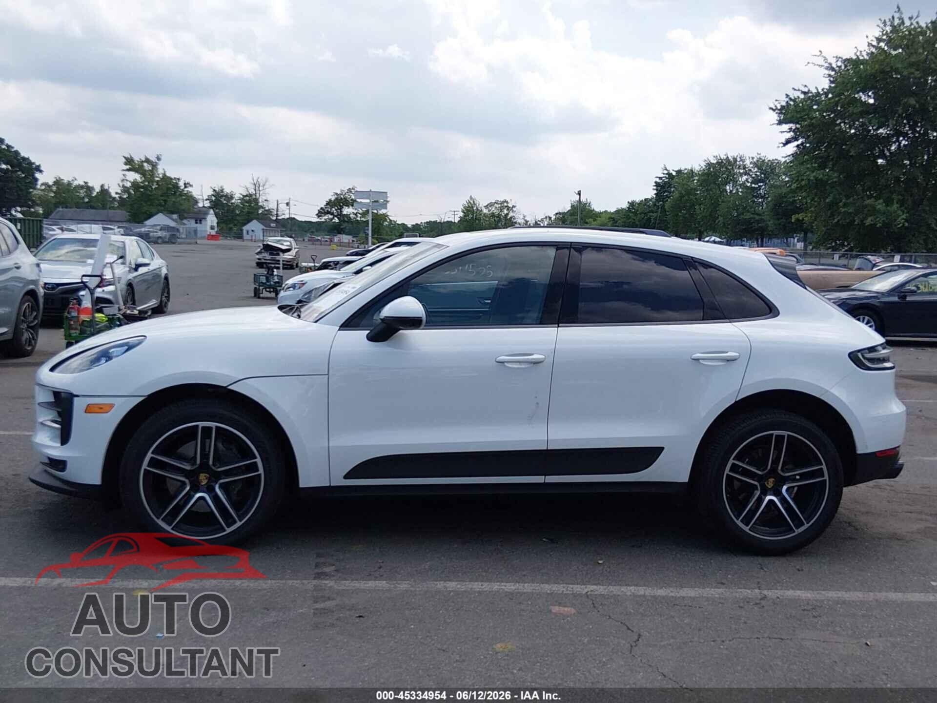 PORSCHE MACAN 2021 - WP1AA2A56MLB00369