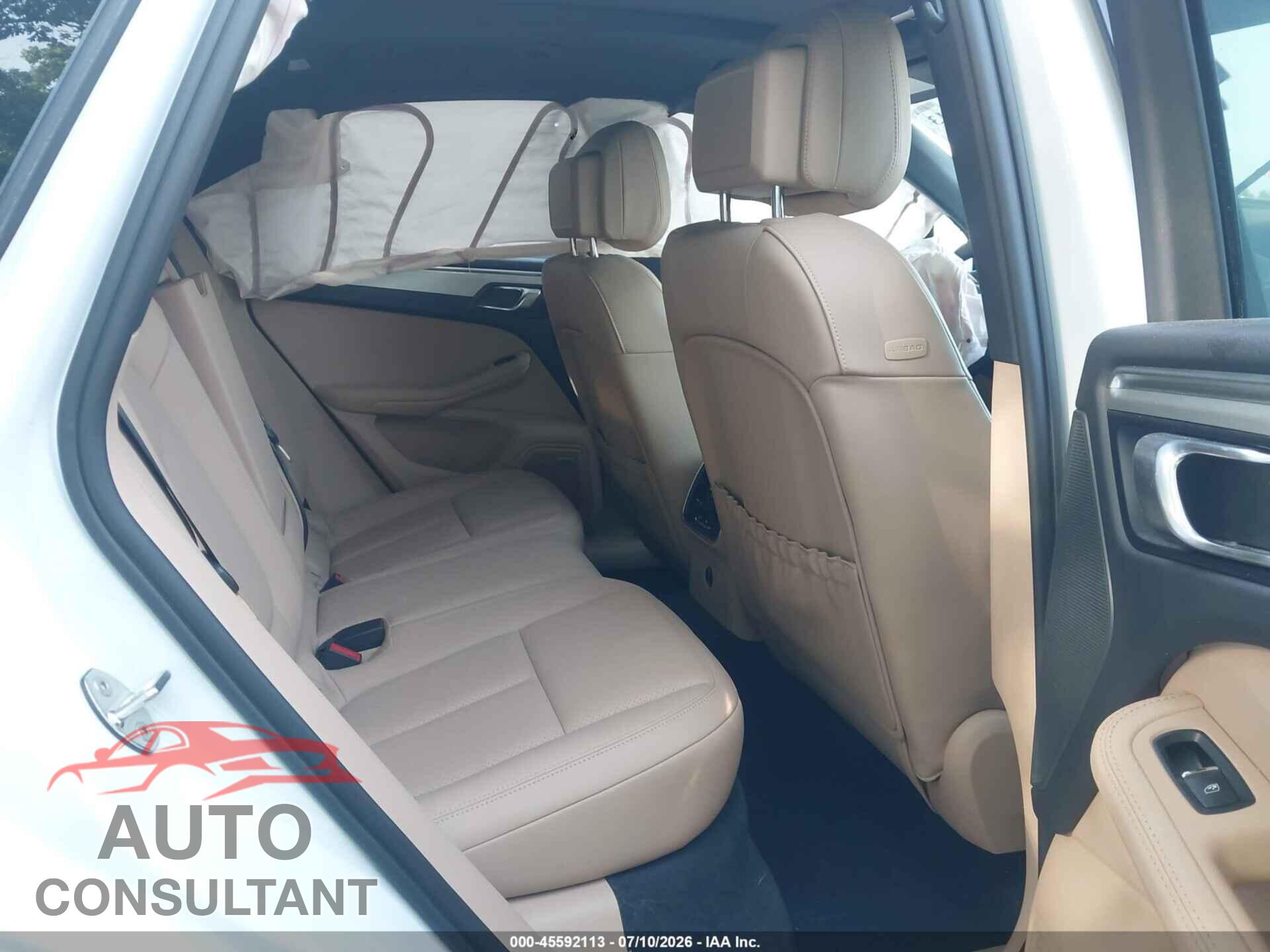 PORSCHE MACAN 2022 - WP1AA2A56NLB10689