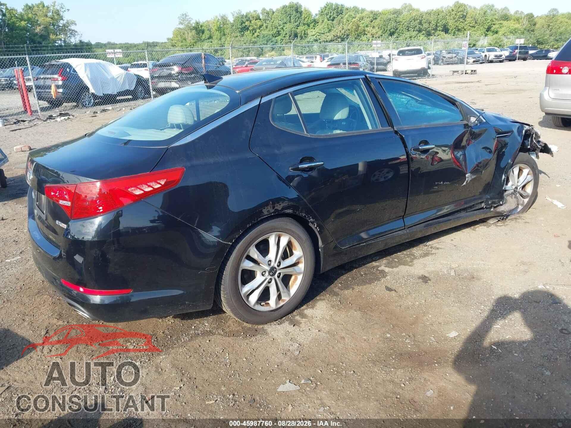 KIA OPTIMA 2011 - KNAGN4A71B5125563