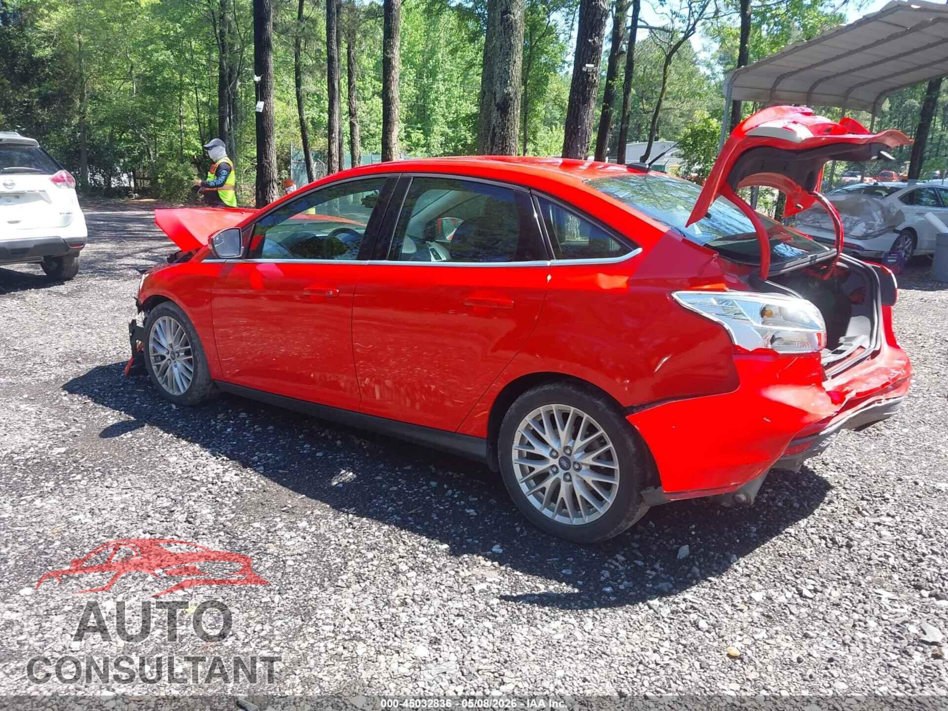FORD FOCUS 2012 - 1FAHP3H2XCL433775
