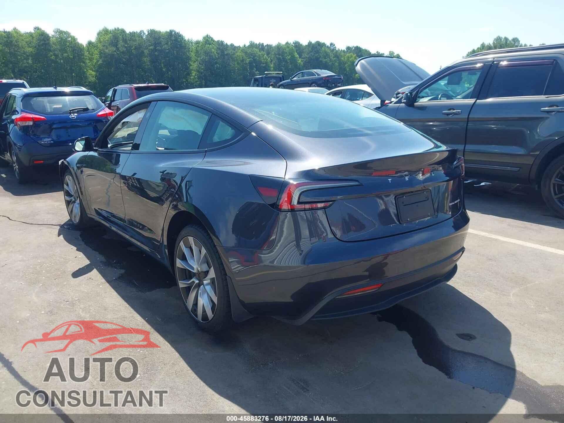 TESLA MODEL 3 2024 - 5YJ3E1EB2RF795761