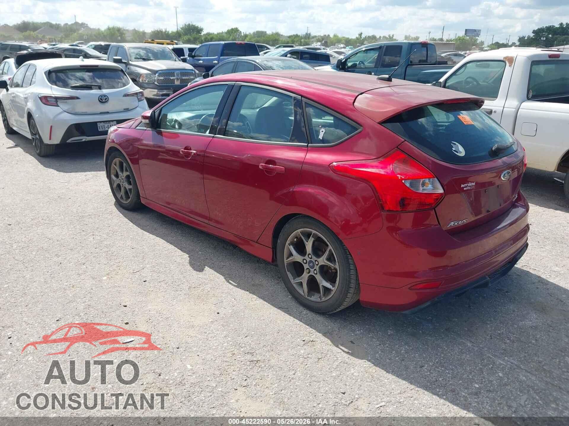 FORD FOCUS 2014 - 1FADP3K25EL119896