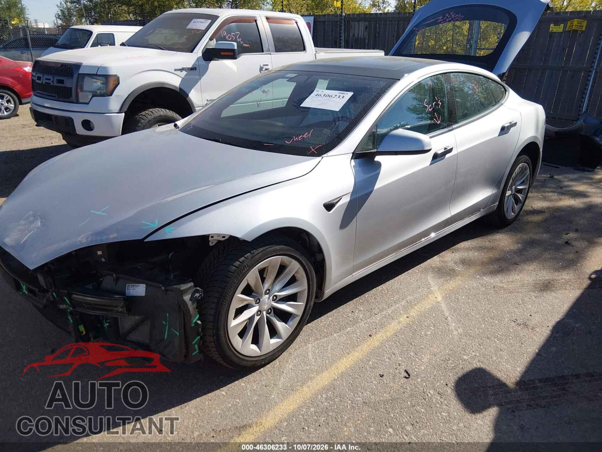 TESLA MODEL S 2018 - 5YJSA1E2XJF256946