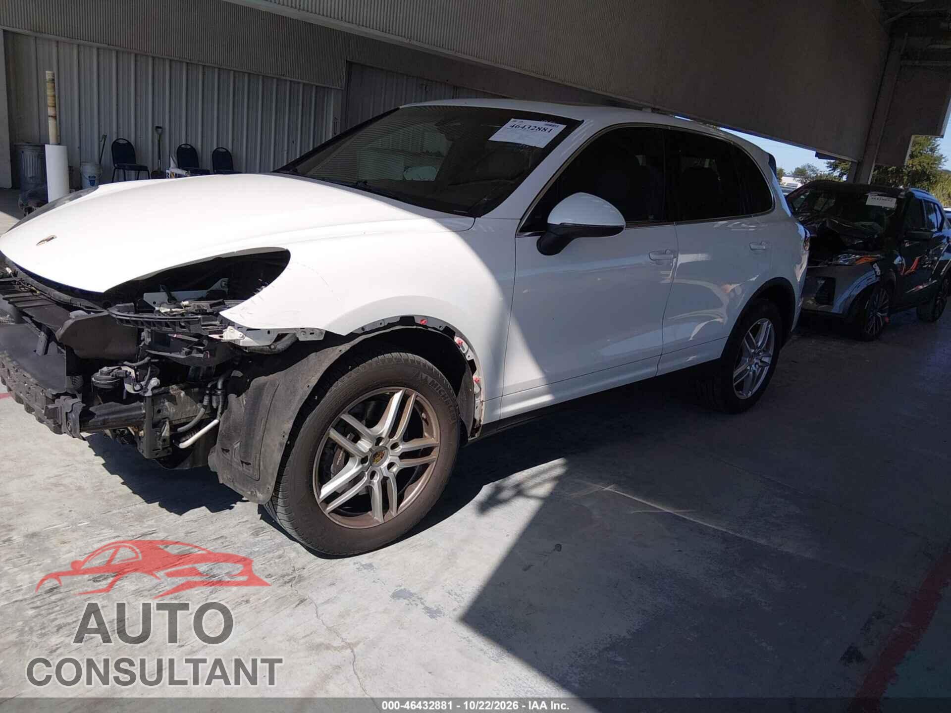 PORSCHE CAYENNE 2018 - WP1AA2A20JKA00940