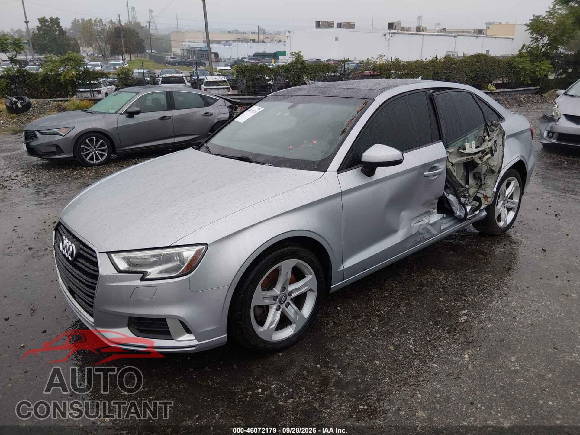 AUDI A3 2018 - WAUAUGFF6J1036362