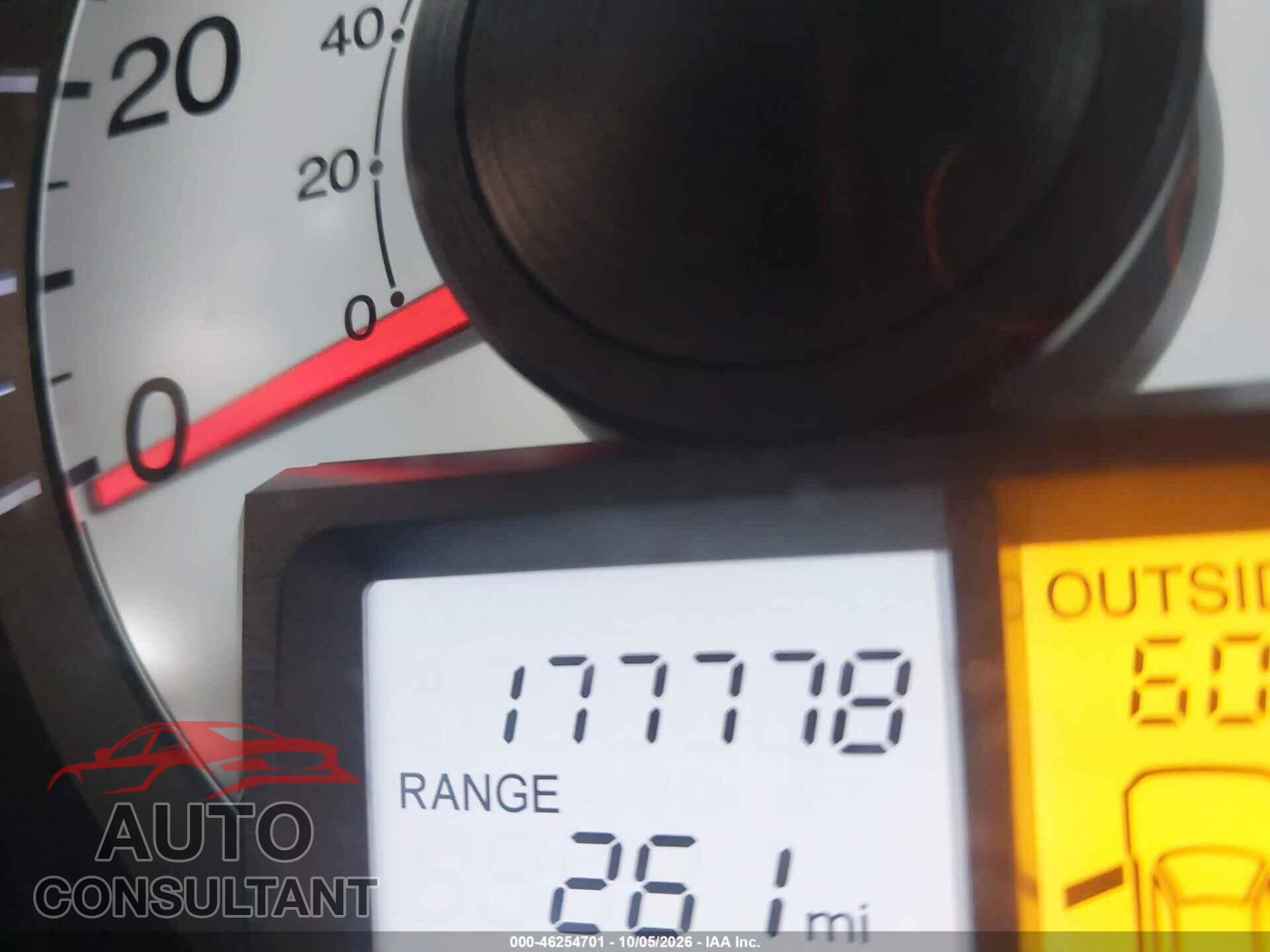 HONDA PILOT 2011 - 5FNYF4H4XBB089807