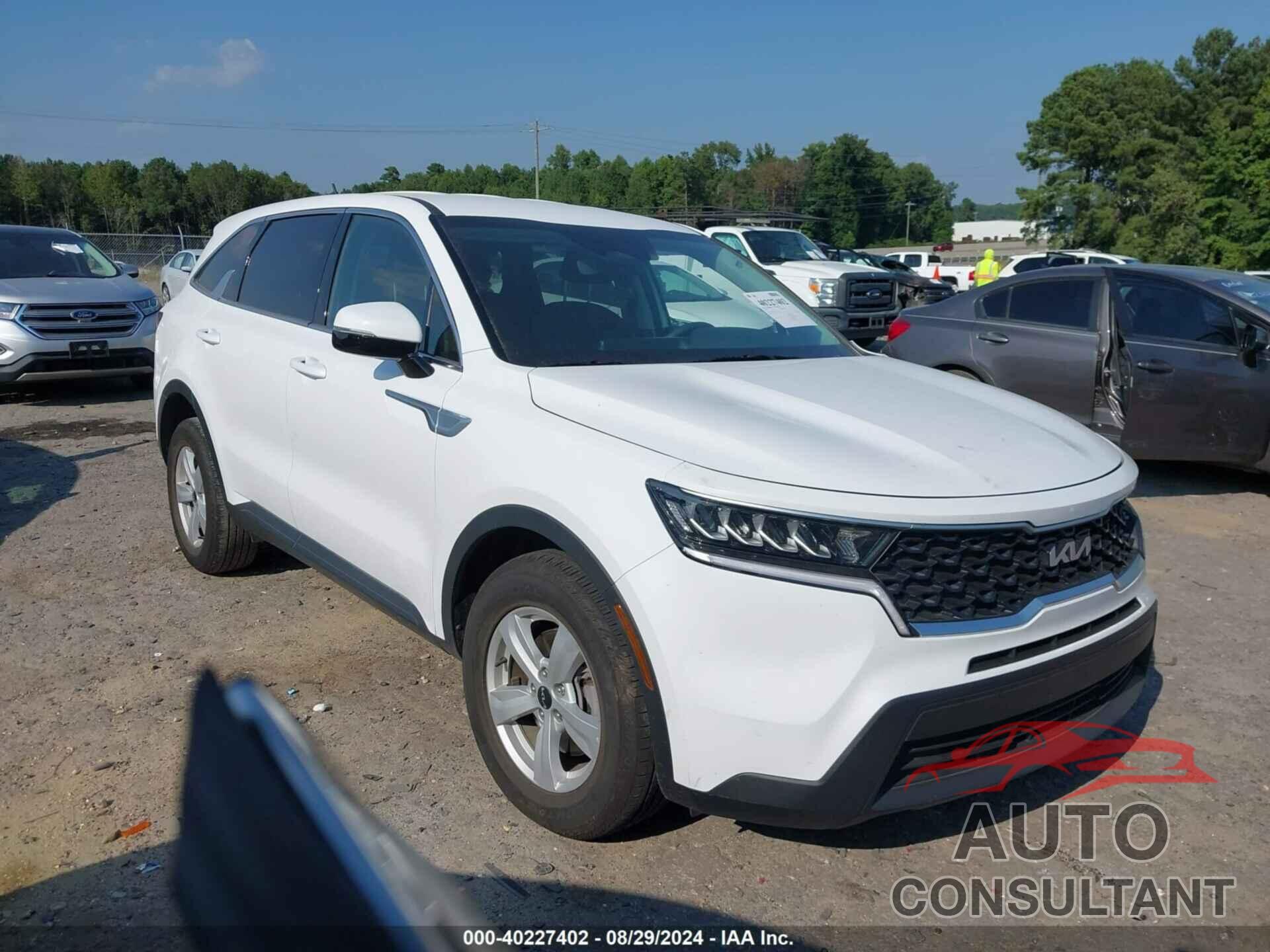 KIA SORENTO 2023 - 5XYRG4LC1PG189231