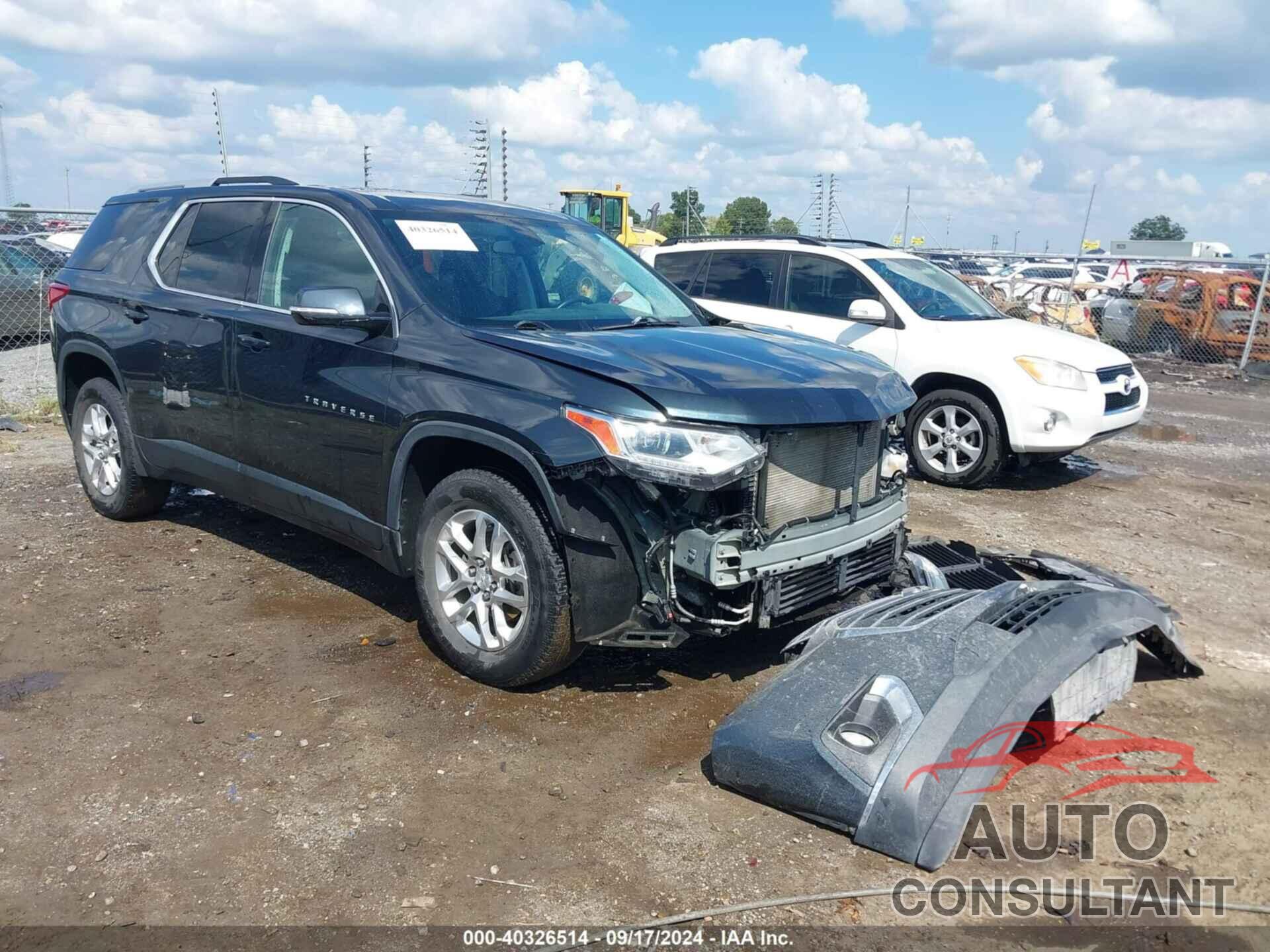 CHEVROLET TRAVERSE 2018 - 1GNERGKW0JJ281581