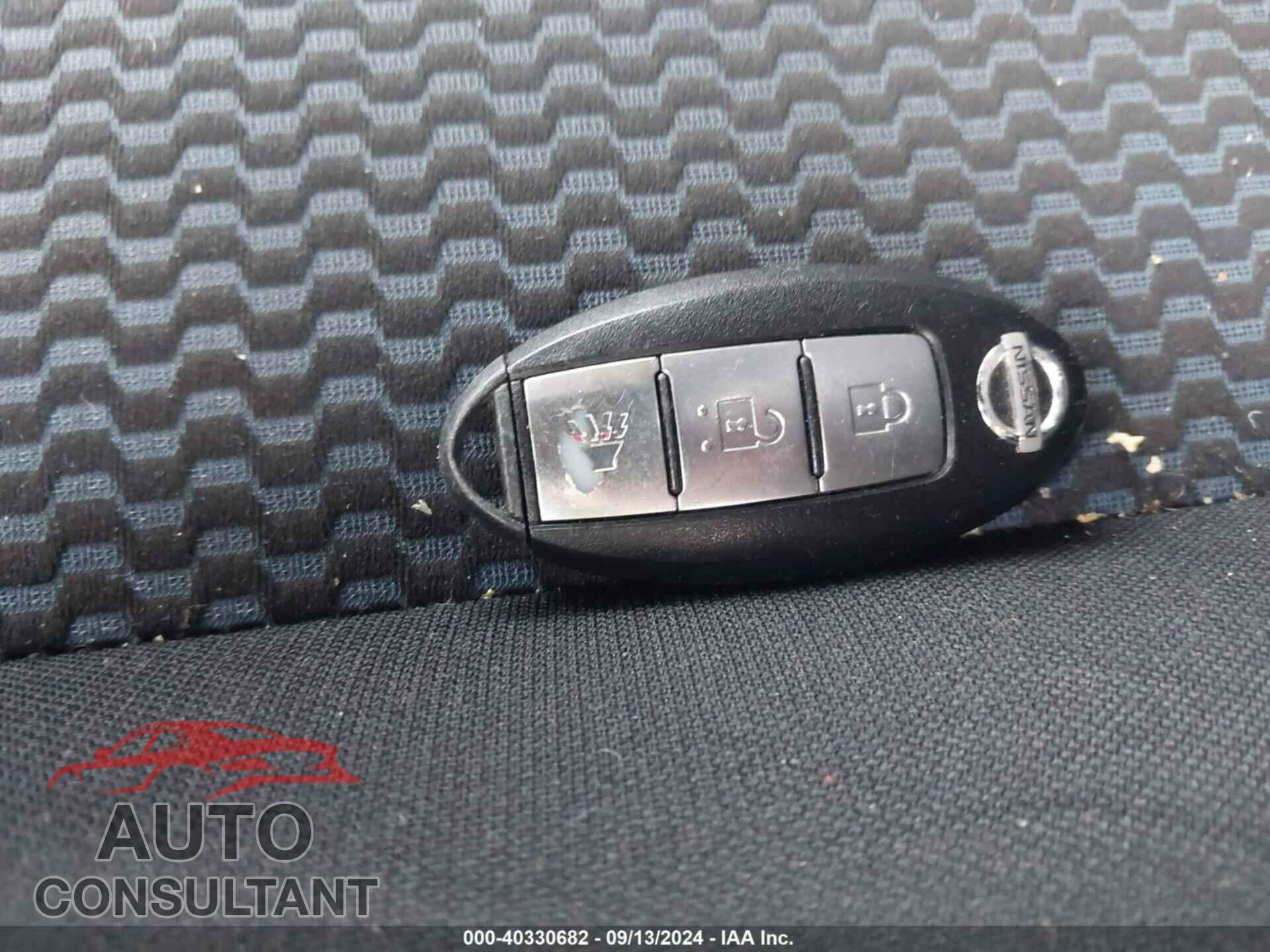 NISSAN VERSA NOTE 2017 - 3N1CE2CP3HL378902