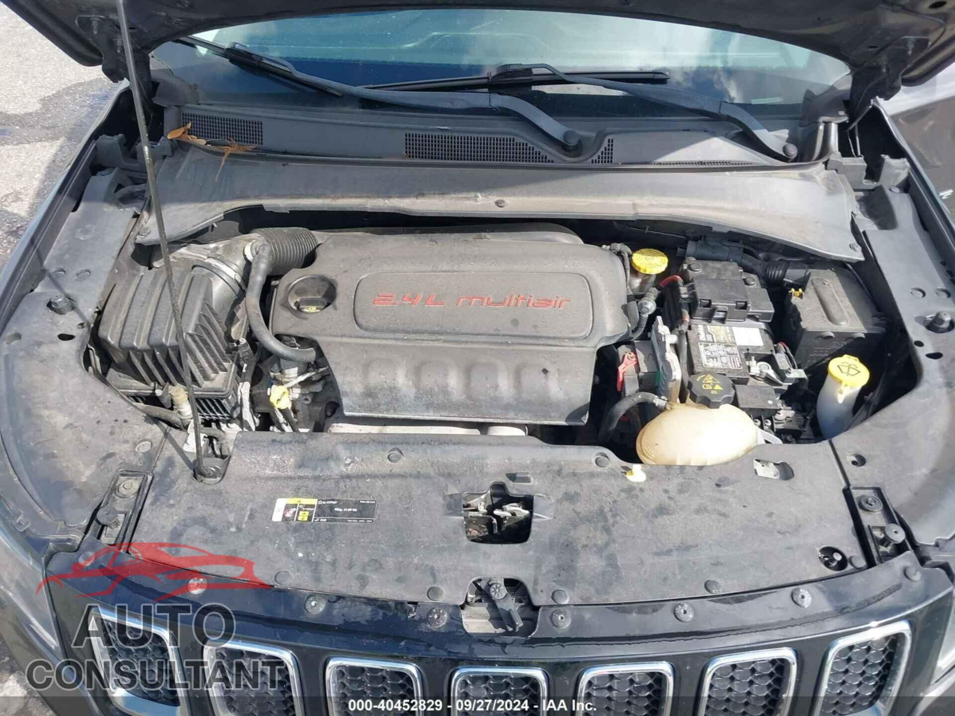 JEEP COMPASS 2018 - 3C4NJDBB4JT307877