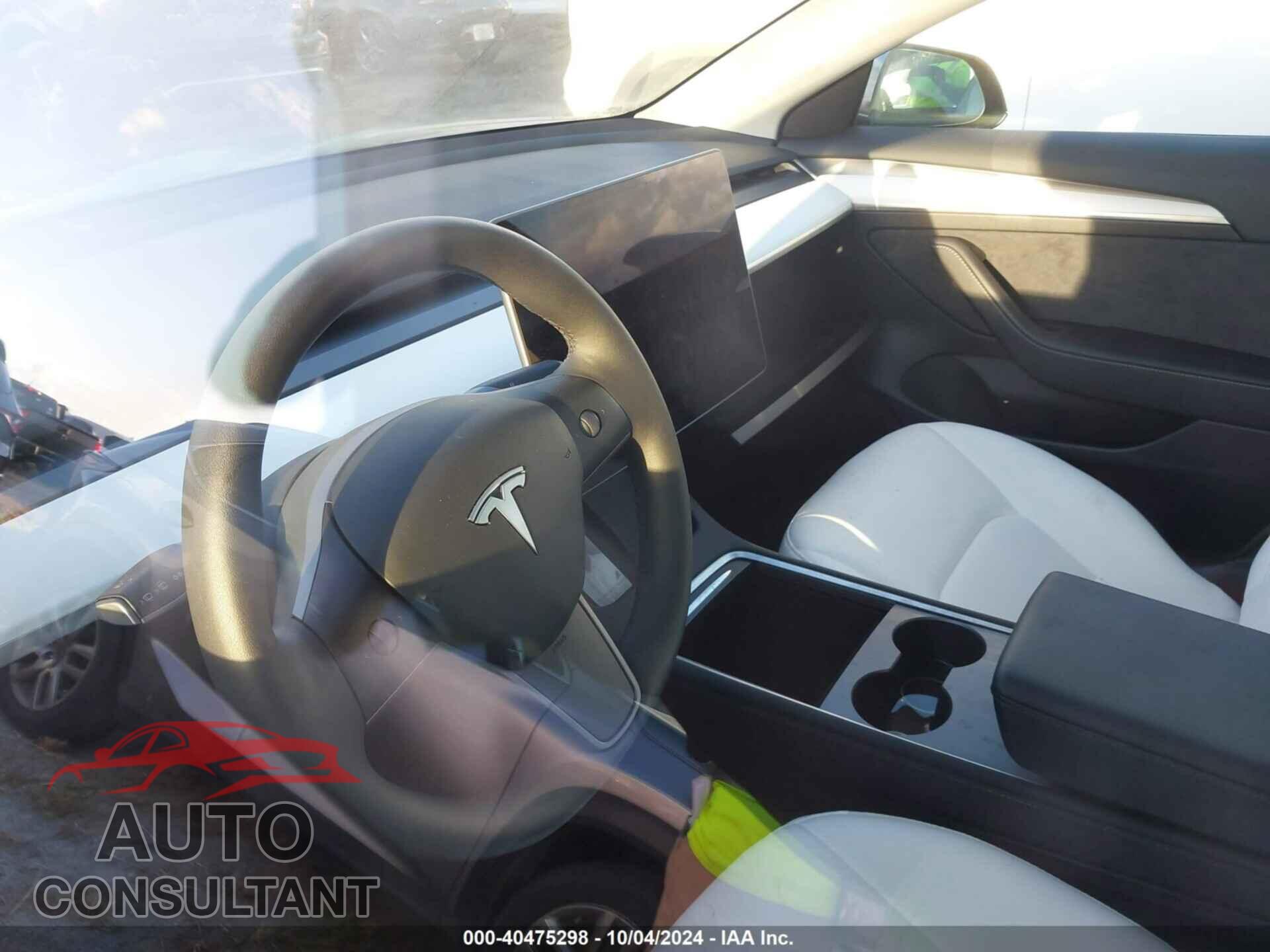TESLA MODEL 3 2023 - 5YJ3E1EA7PF642216