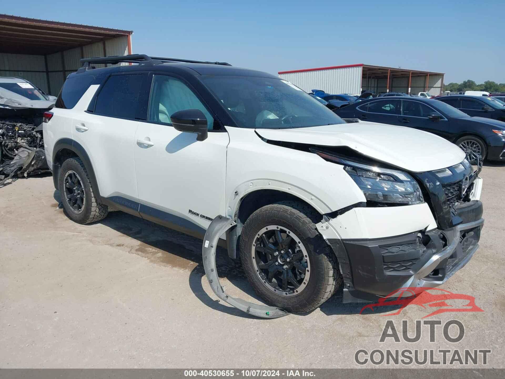 NISSAN PATHFINDER 2024 - 5N1DR3BD8RC204304