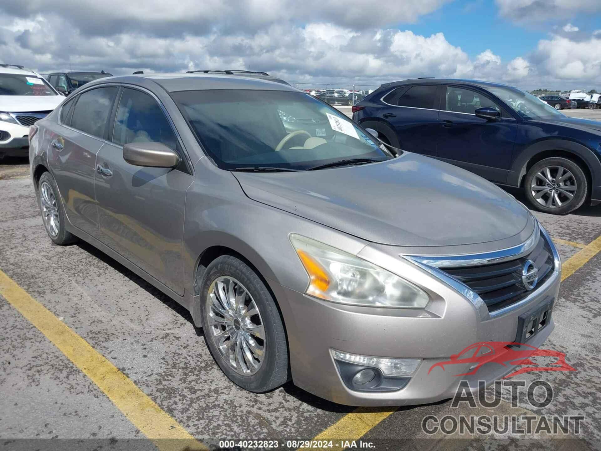 NISSAN ALTIMA 2015 - 1N4AL3AP5FC183403