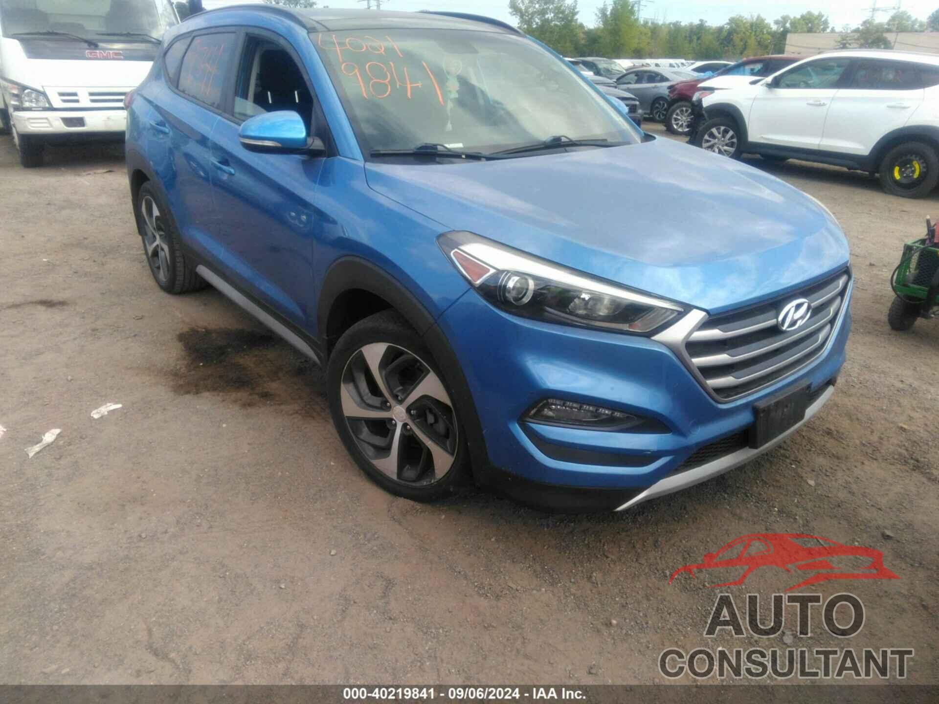 HYUNDAI TUCSON 2018 - KM8J3CA23JU622000