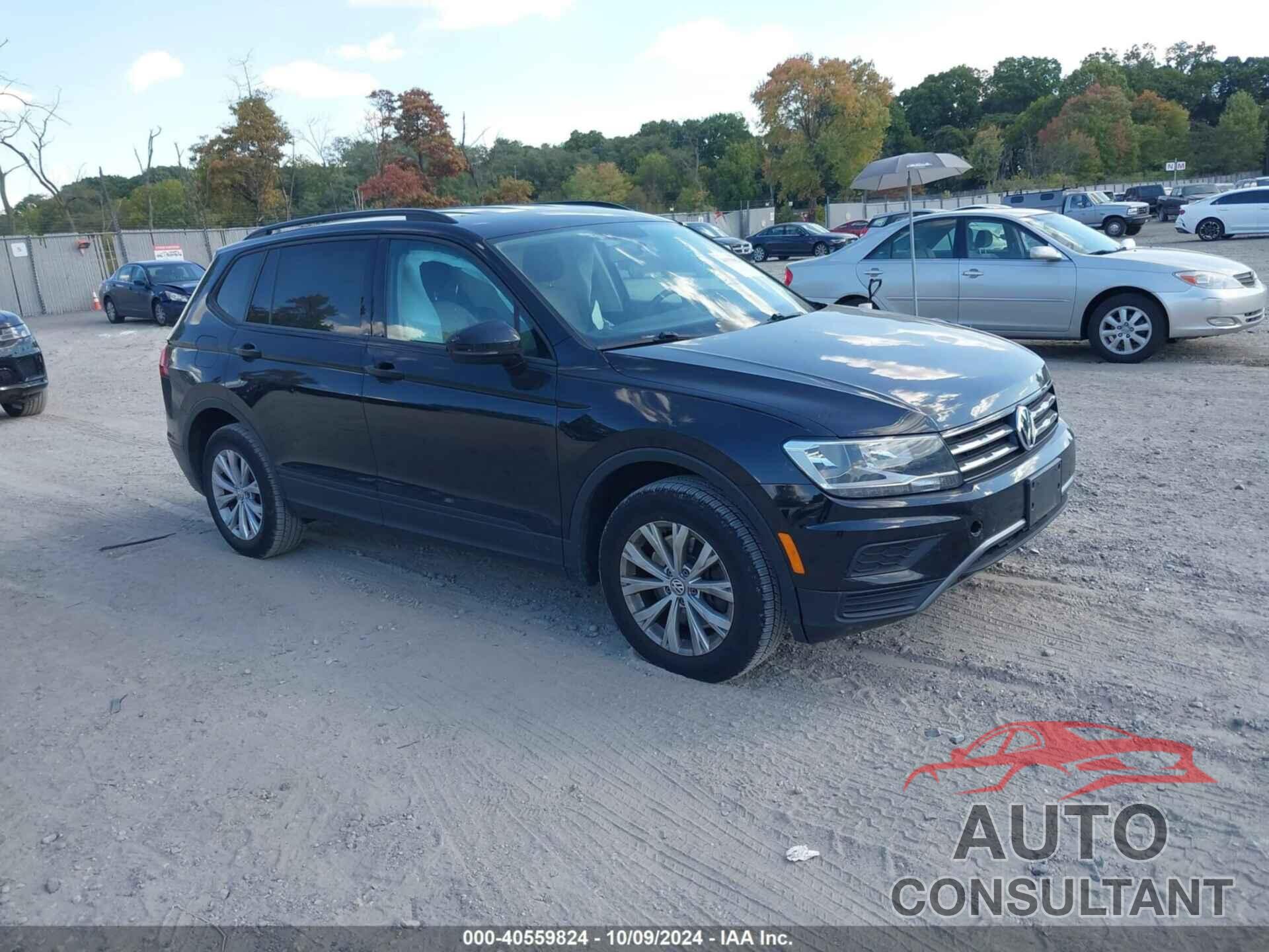 VOLKSWAGEN TIGUAN 2018 - 3VV0B7AX1JM123482